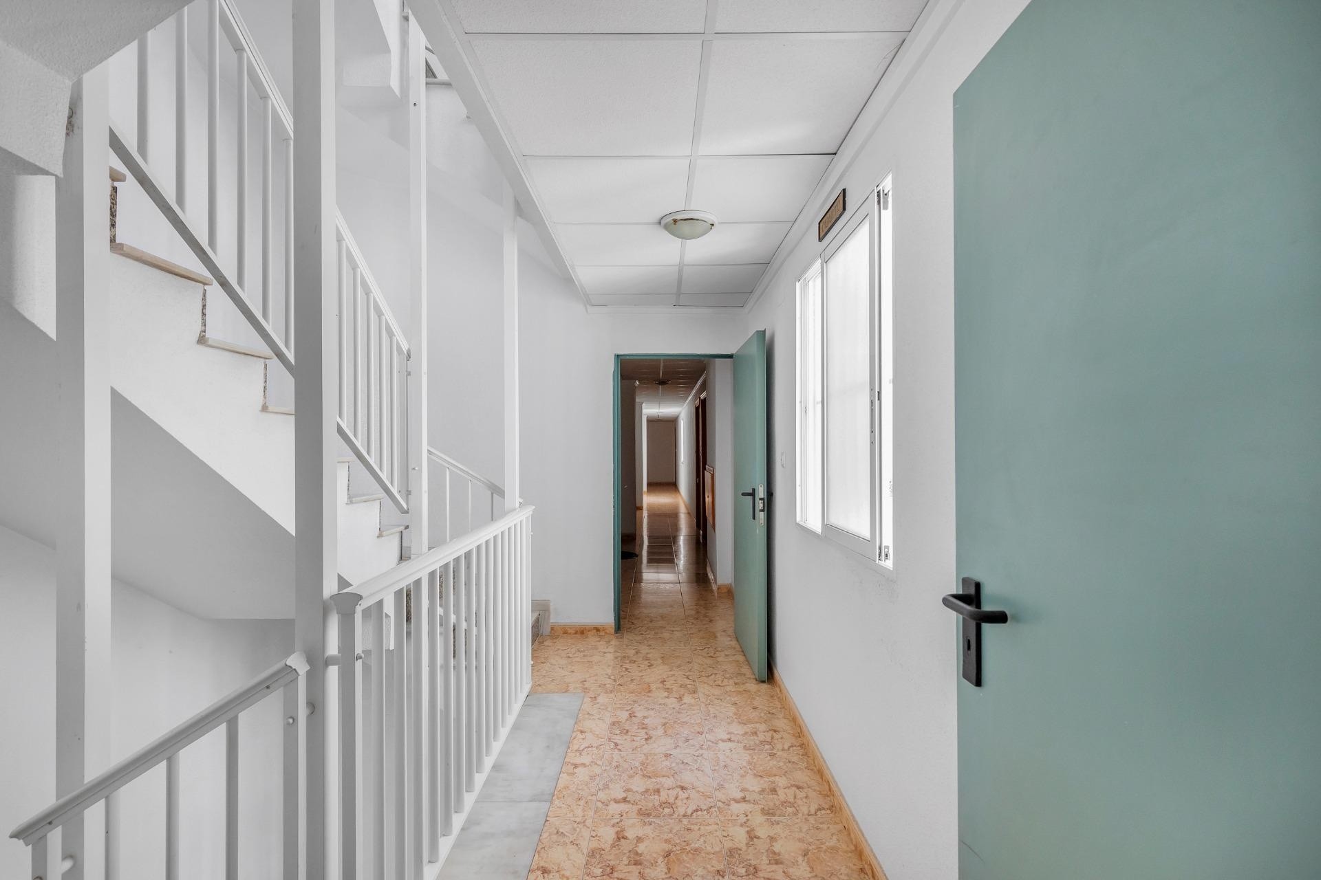 Wiederverkauf - Wohnung / Apartment -
Torrevieja