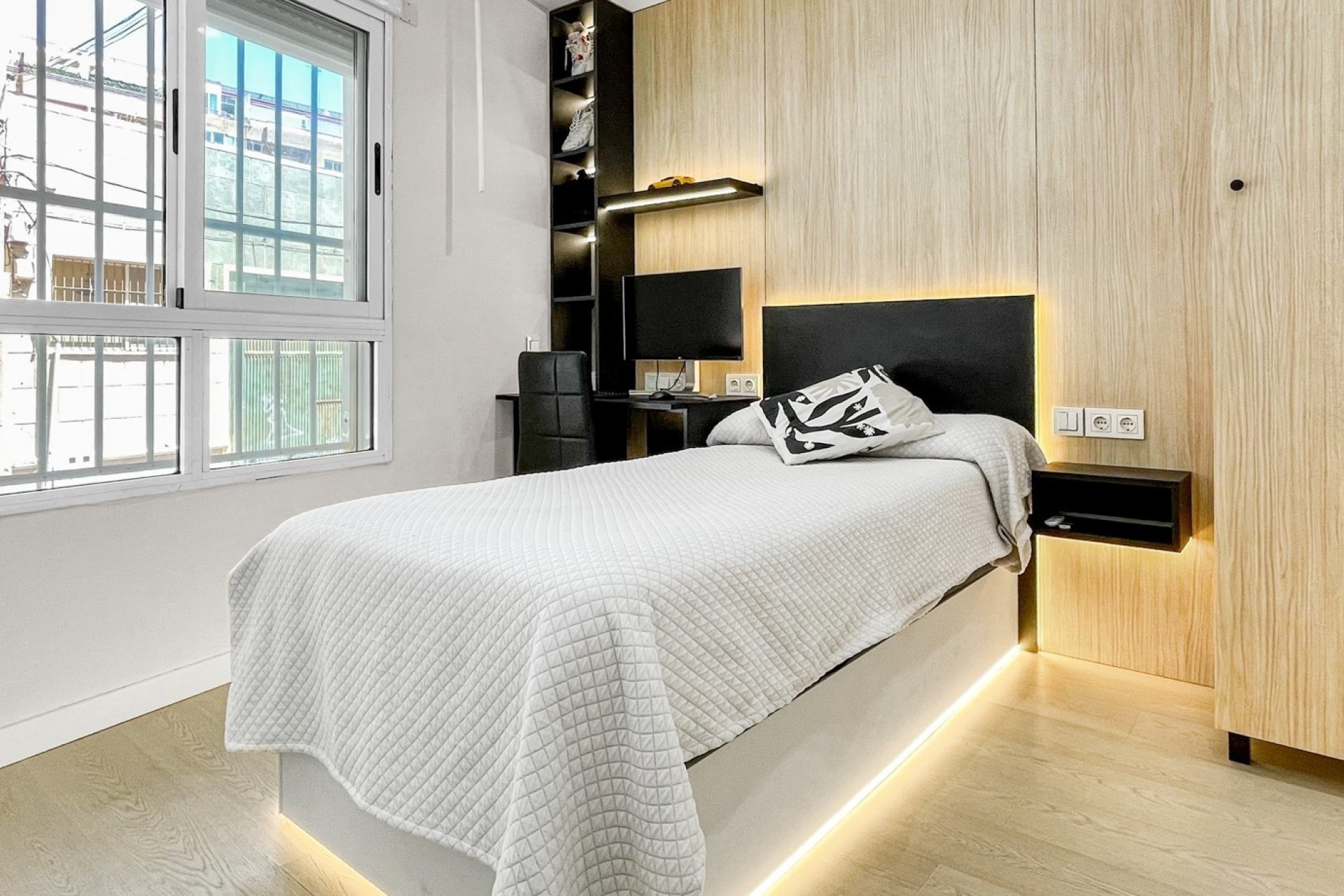 Wiederverkauf - Wohnung / Apartment -
Torrevieja