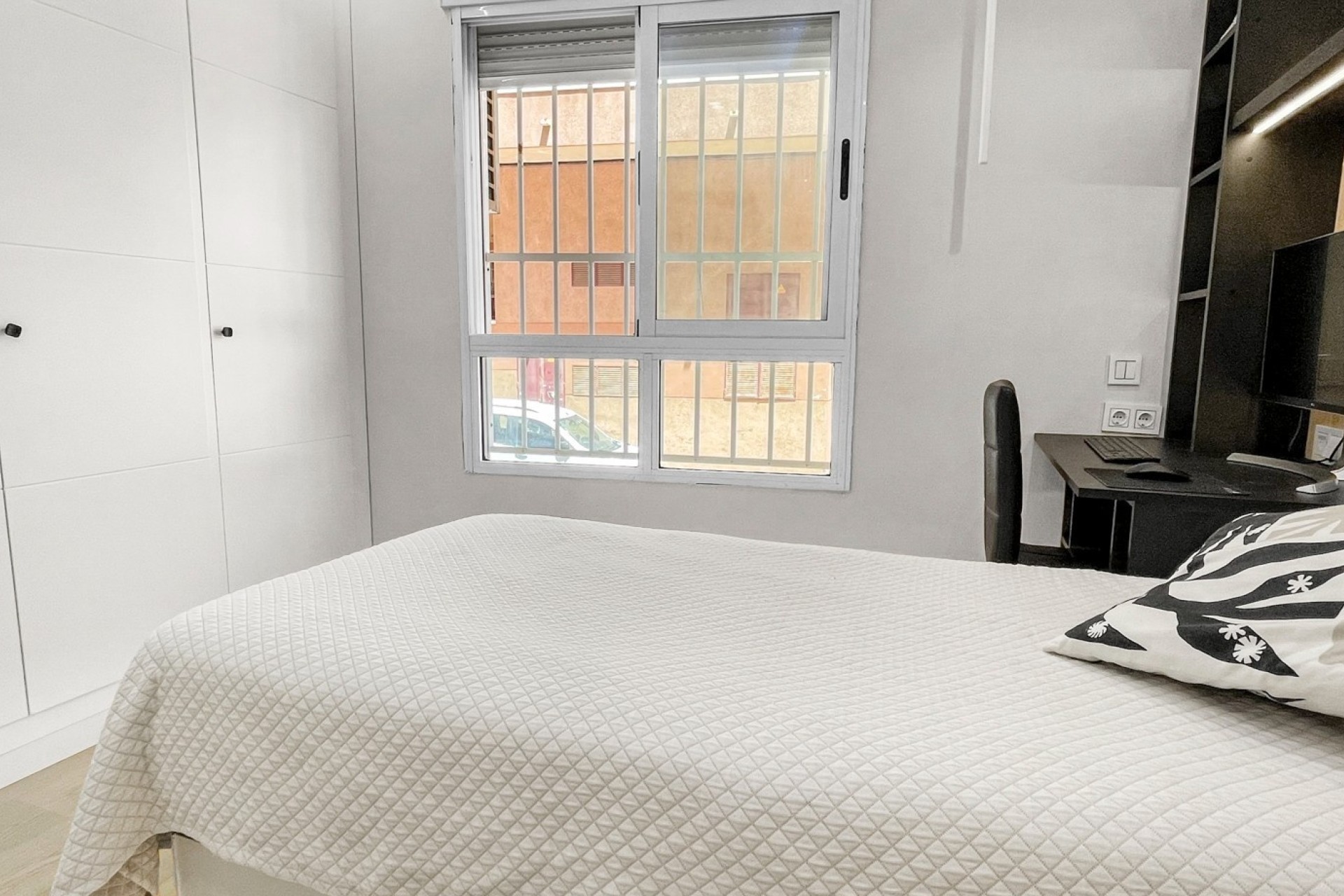 Wiederverkauf - Wohnung / Apartment -
Torrevieja