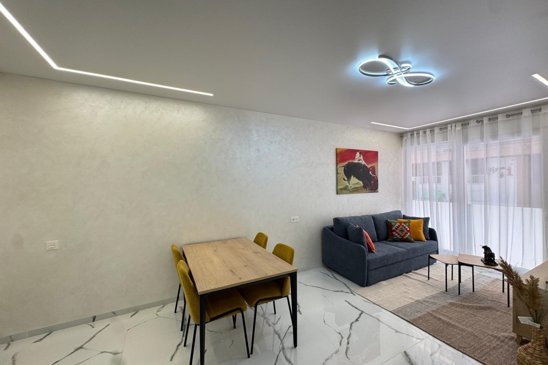Wiederverkauf - Wohnung / Apartment -
Torrevieja
