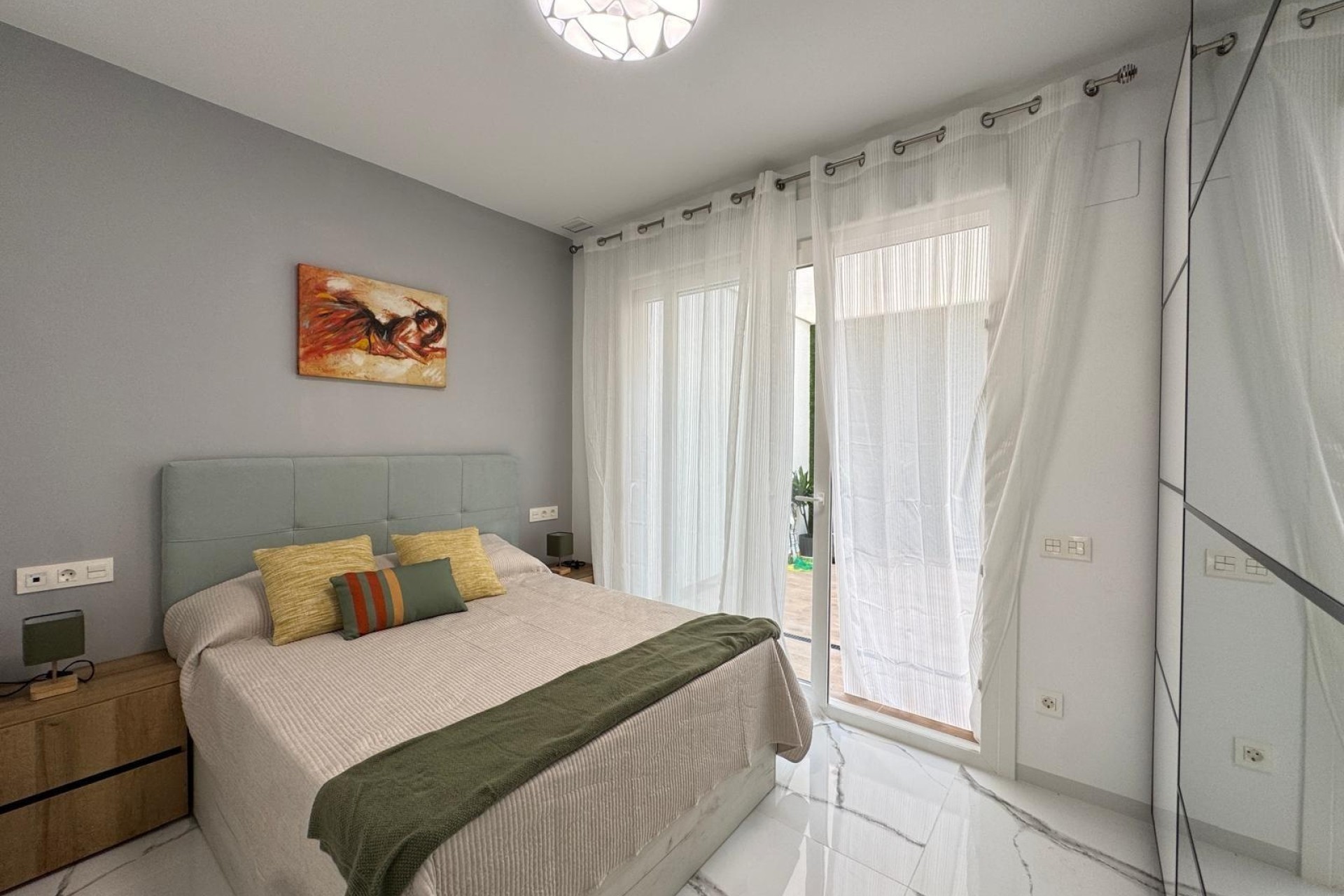 Wiederverkauf - Wohnung / Apartment -
Torrevieja