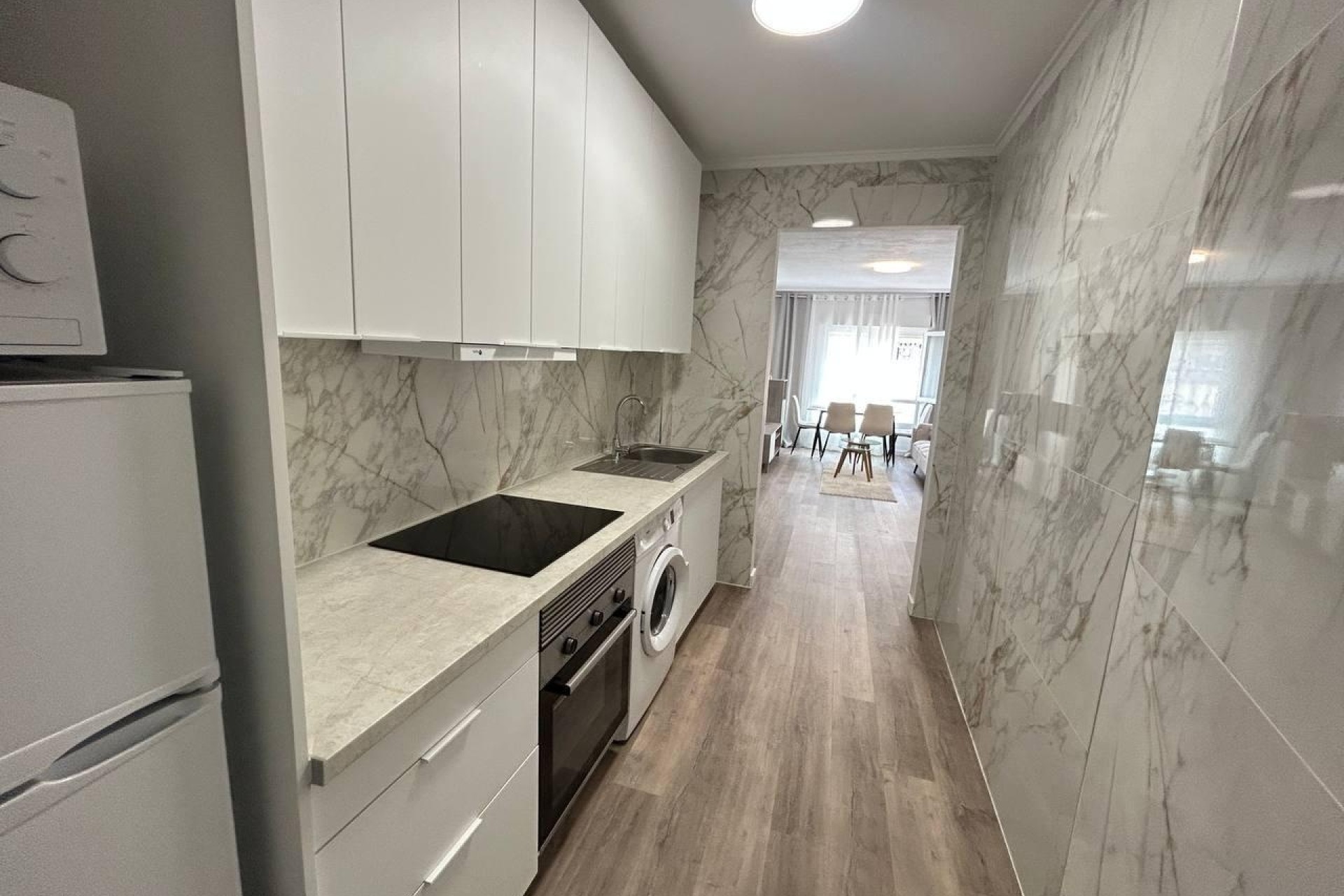 Wiederverkauf - Wohnung / Apartment -
Torrevieja