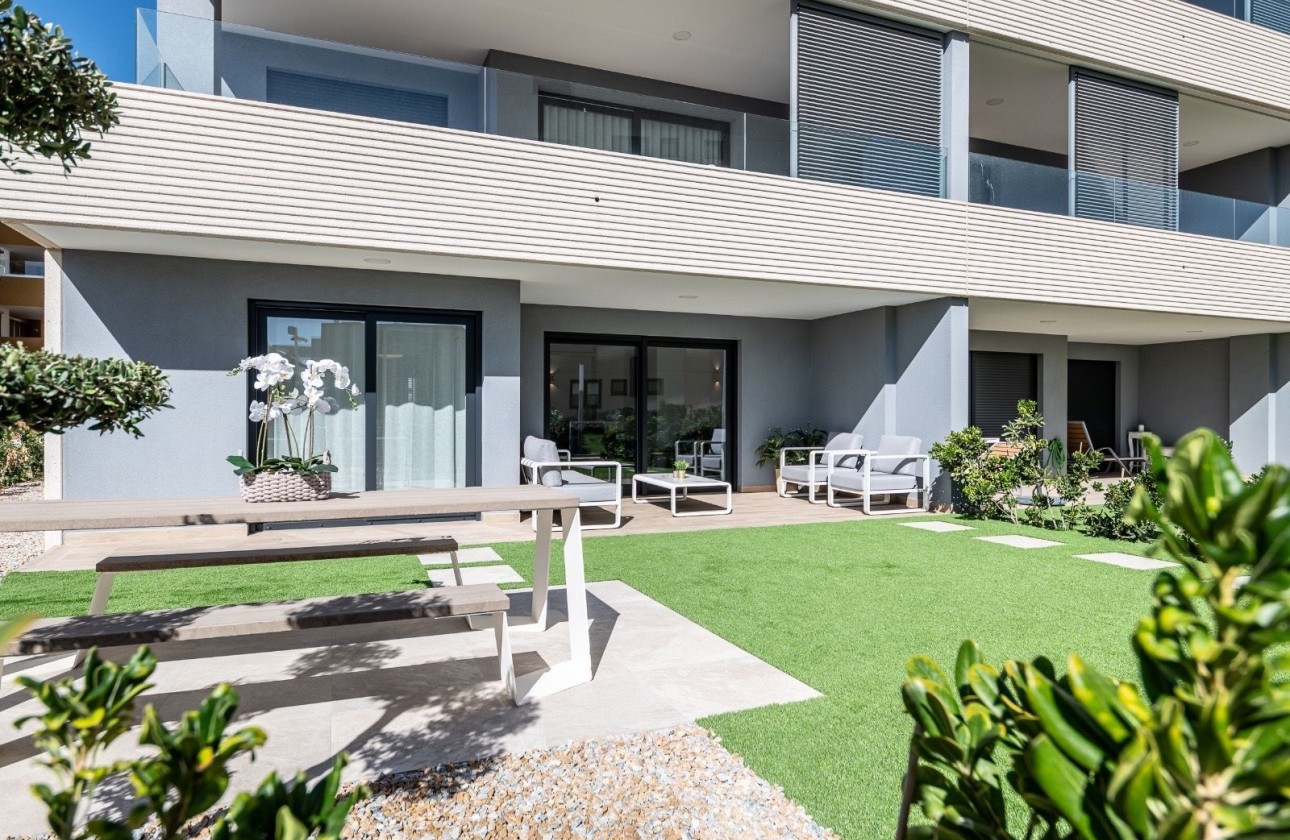 Wiederverkauf - Wohnung / Apartment -
Torrevieja