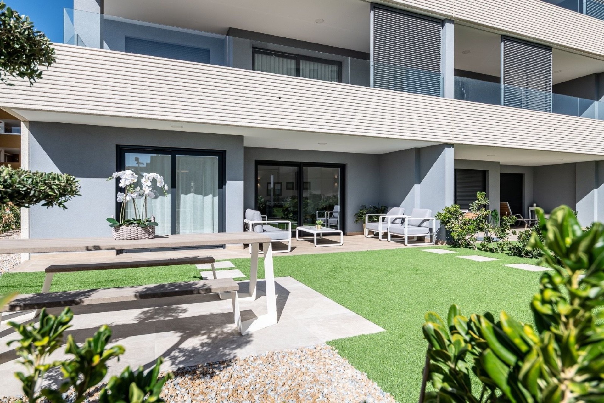 Wiederverkauf - Wohnung / Apartment -
Torrevieja
