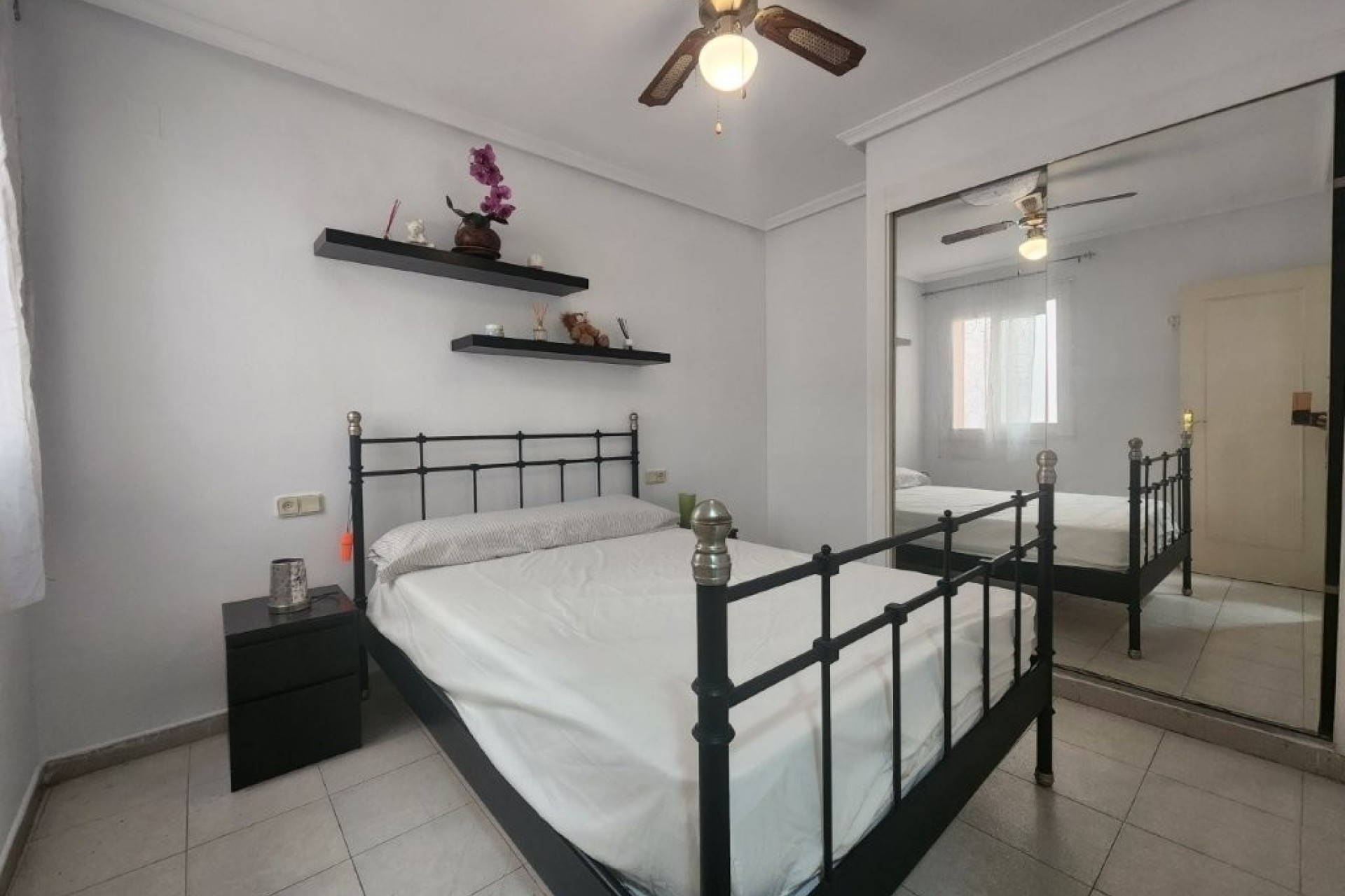 Wiederverkauf - Wohnung / Apartment -
Torrevieja