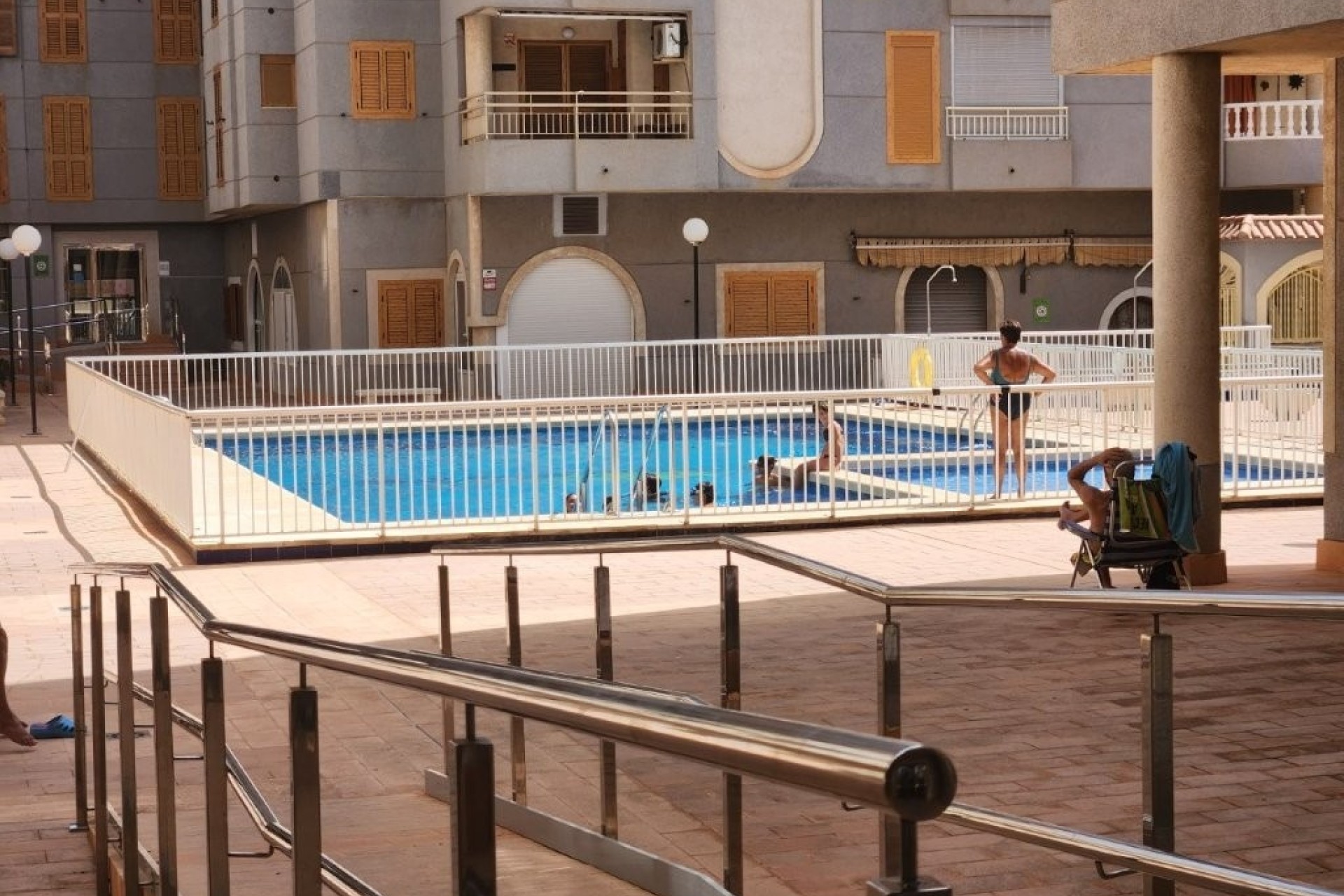 Wiederverkauf - Wohnung / Apartment -
Torrevieja