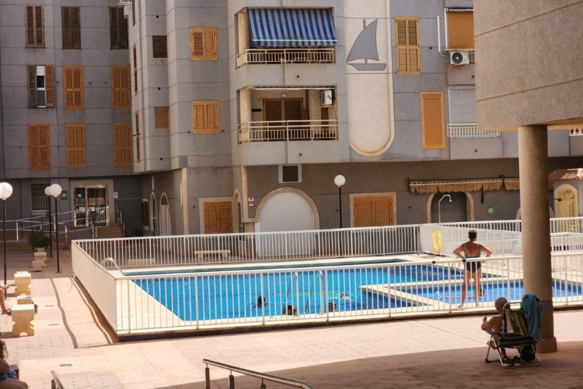 Wiederverkauf - Wohnung / Apartment -
Torrevieja