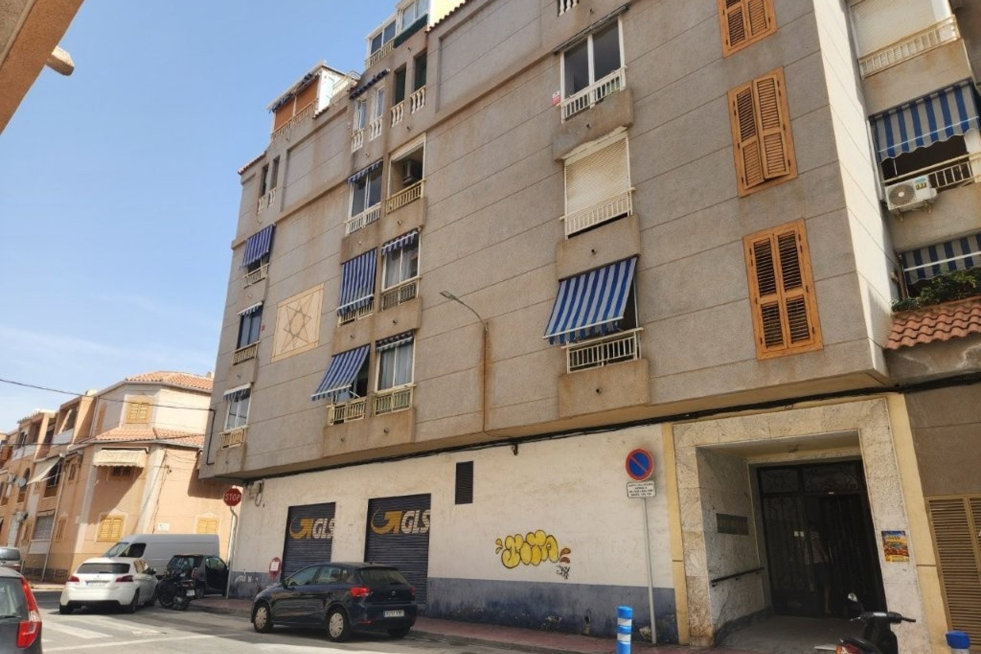 Wiederverkauf - Wohnung / Apartment -
Torrevieja