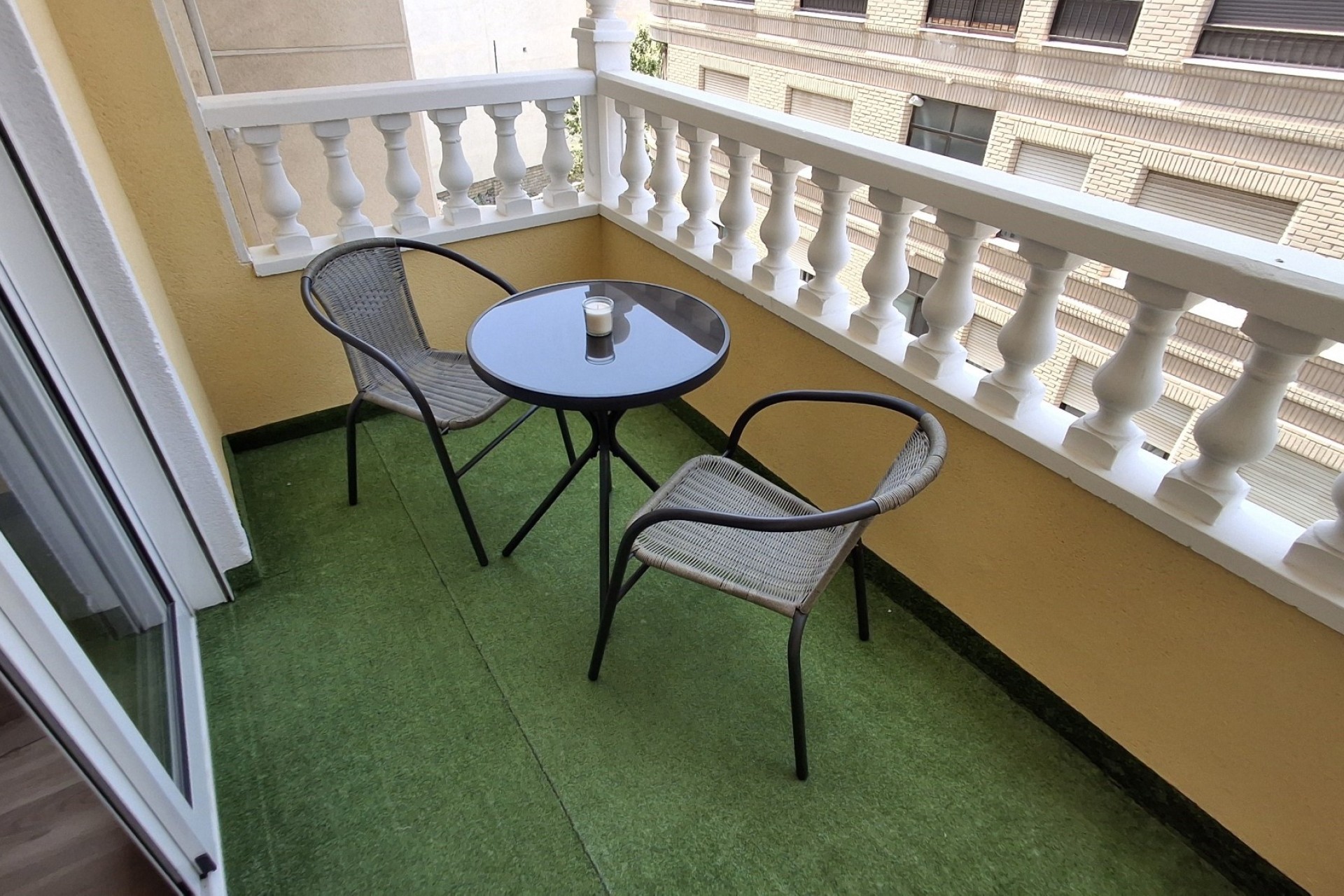 Wiederverkauf - Wohnung / Apartment -
Torrevieja