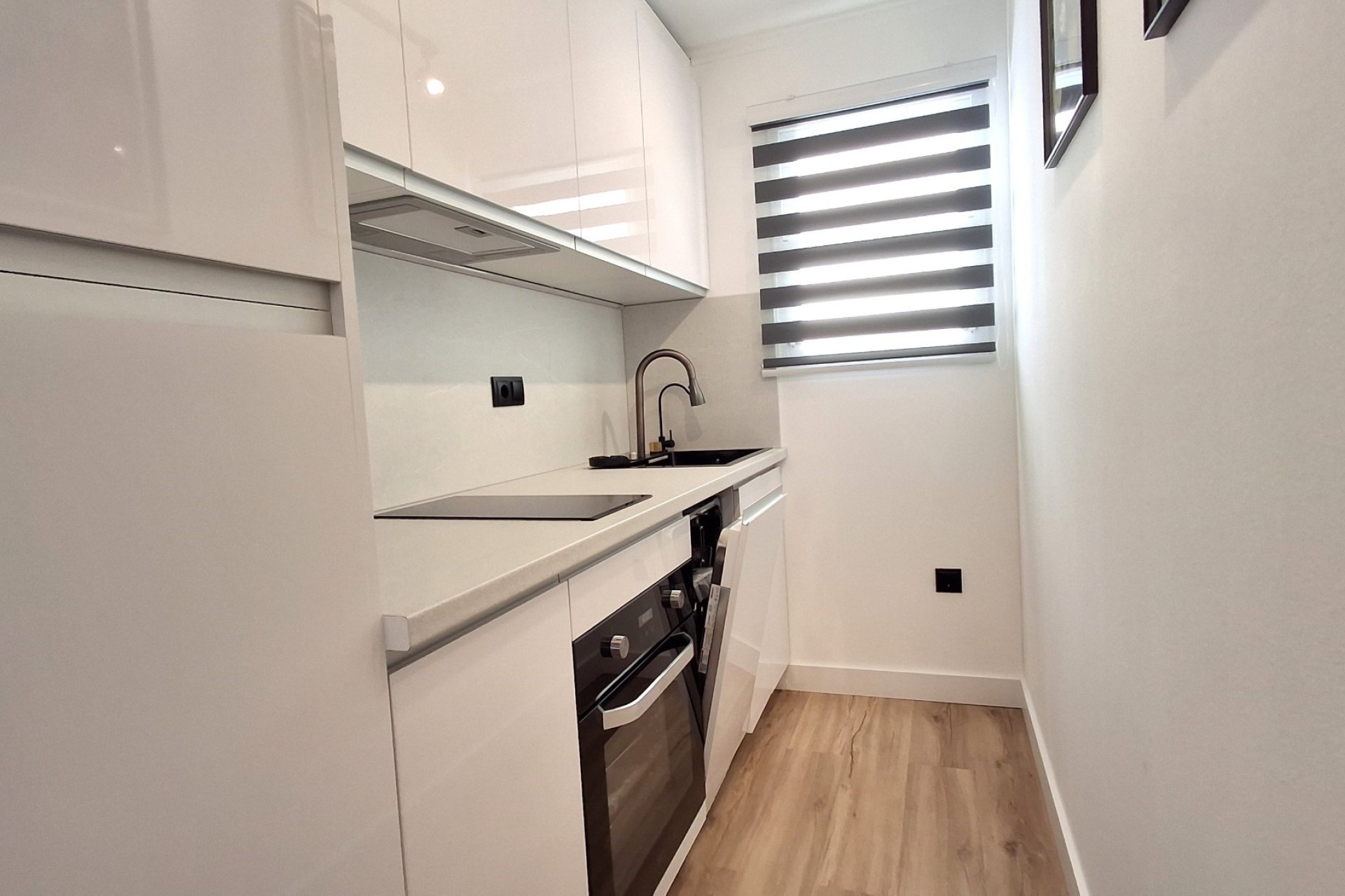 Wiederverkauf - Wohnung / Apartment -
Torrevieja