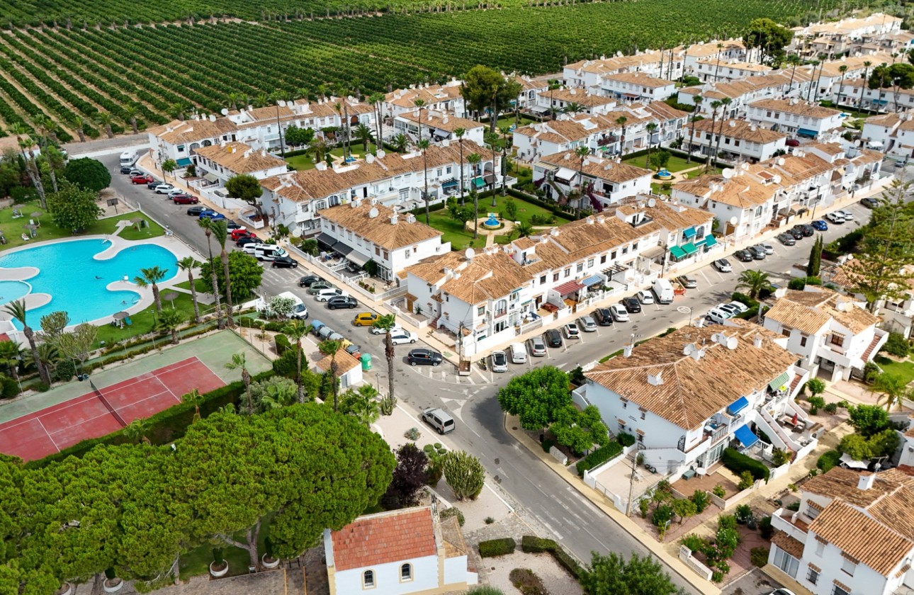 Wiederverkauf - Wohnung / Apartment -
Torrevieja