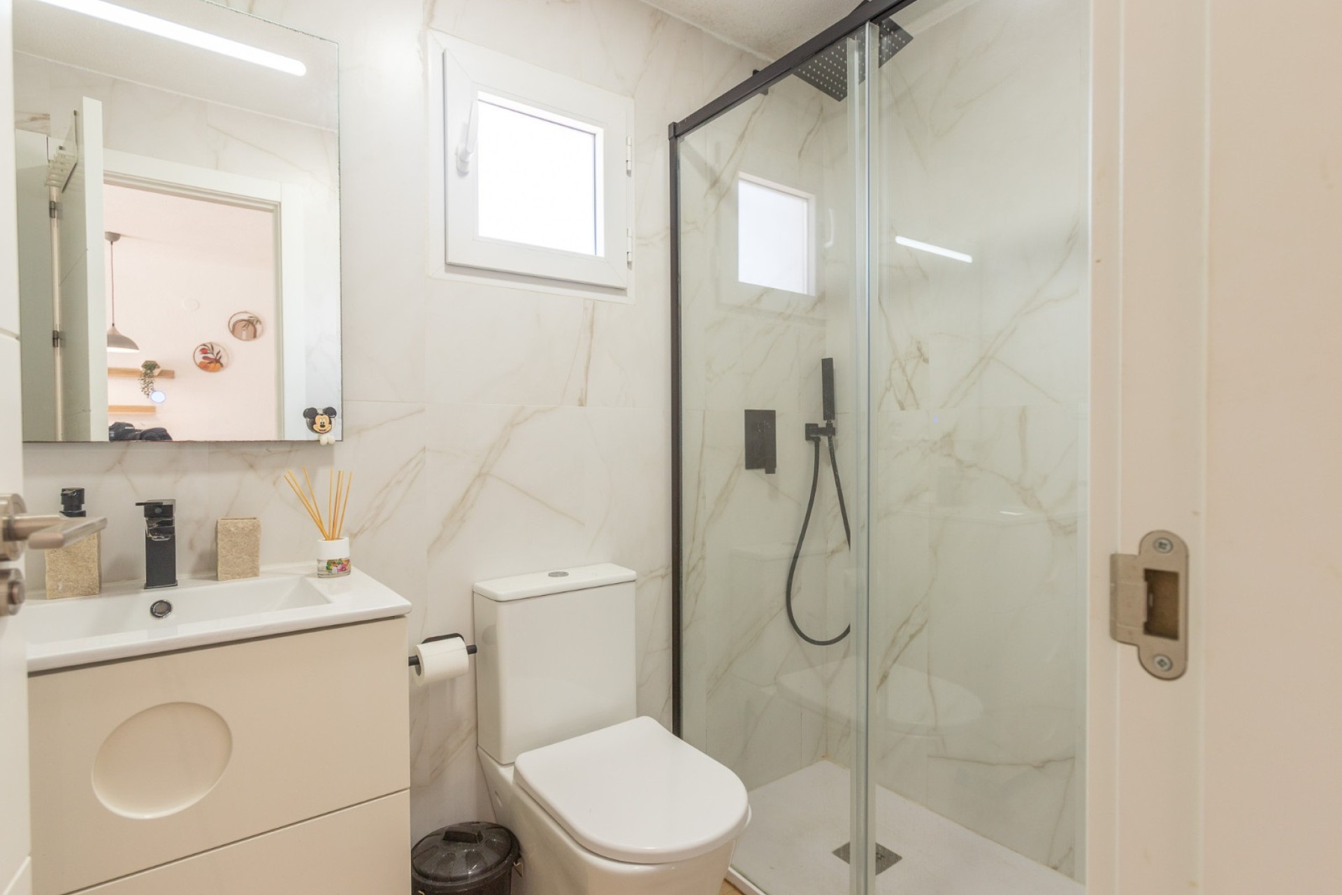 Wiederverkauf - Wohnung / Apartment -
Torrevieja