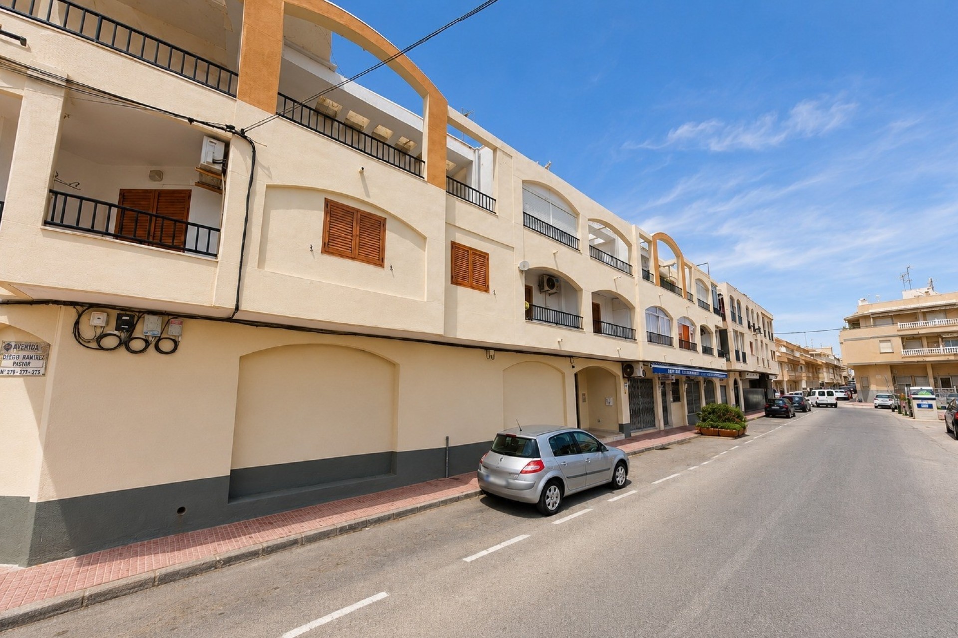 Wiederverkauf - Wohnung / Apartment -
Torrevieja