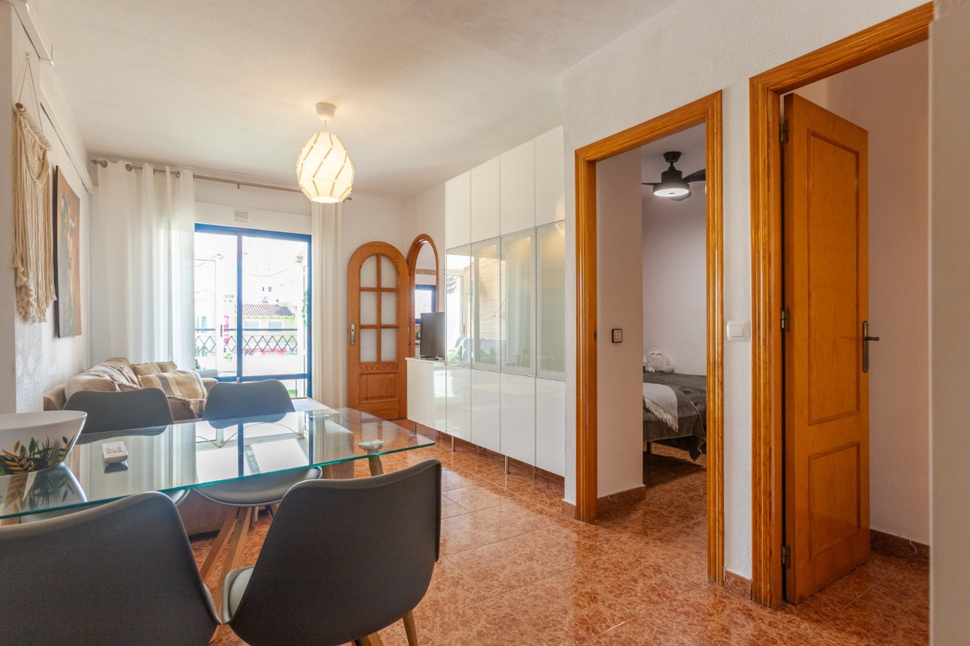 Wiederverkauf - Wohnung / Apartment -
Torrevieja