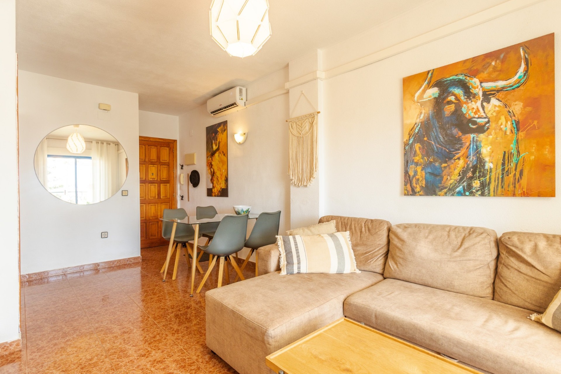 Wiederverkauf - Wohnung / Apartment -
Torrevieja