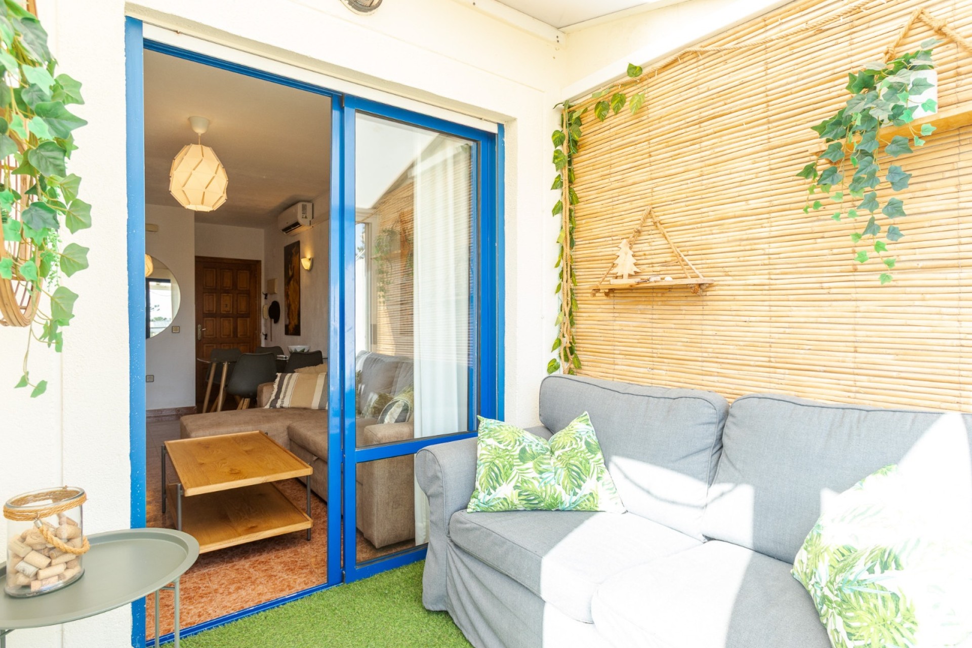 Wiederverkauf - Wohnung / Apartment -
Torrevieja