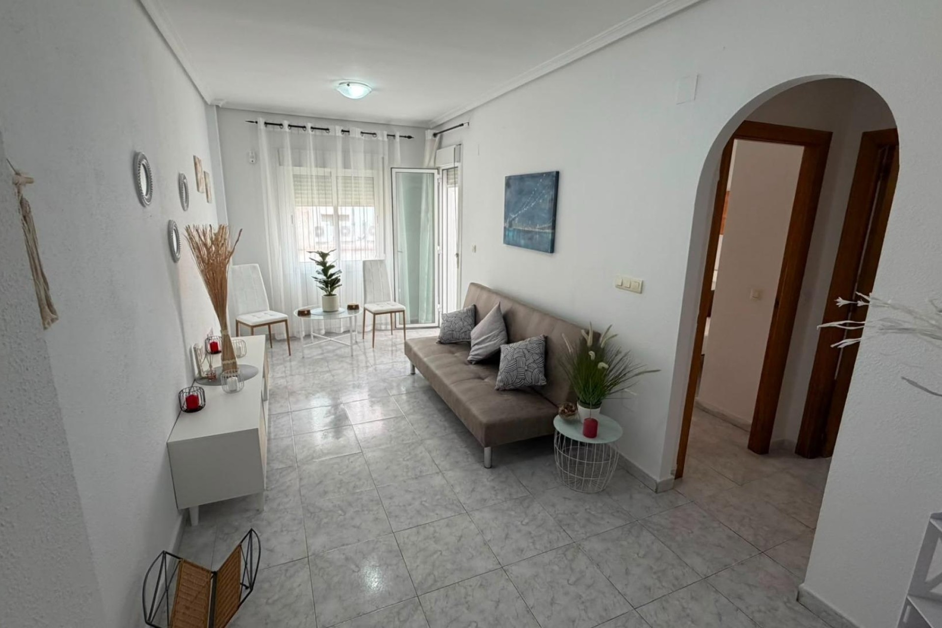 Wiederverkauf - Wohnung / Apartment -
Torrevieja