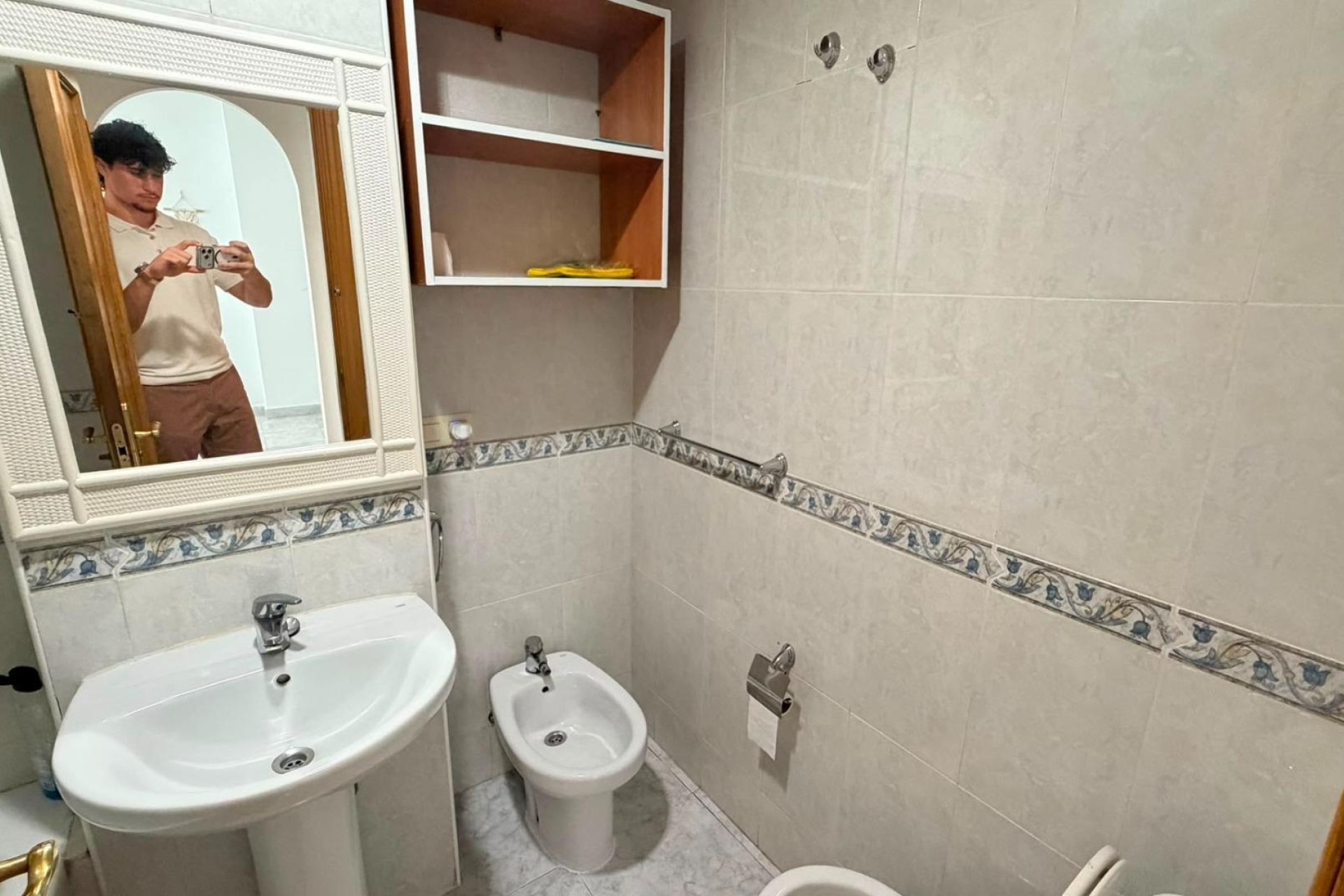 Wiederverkauf - Wohnung / Apartment -
Torrevieja