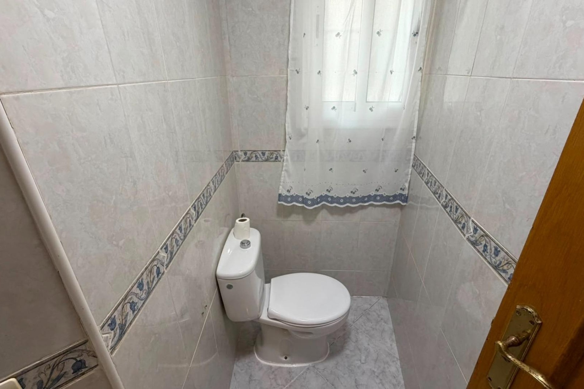 Wiederverkauf - Wohnung / Apartment -
Torrevieja