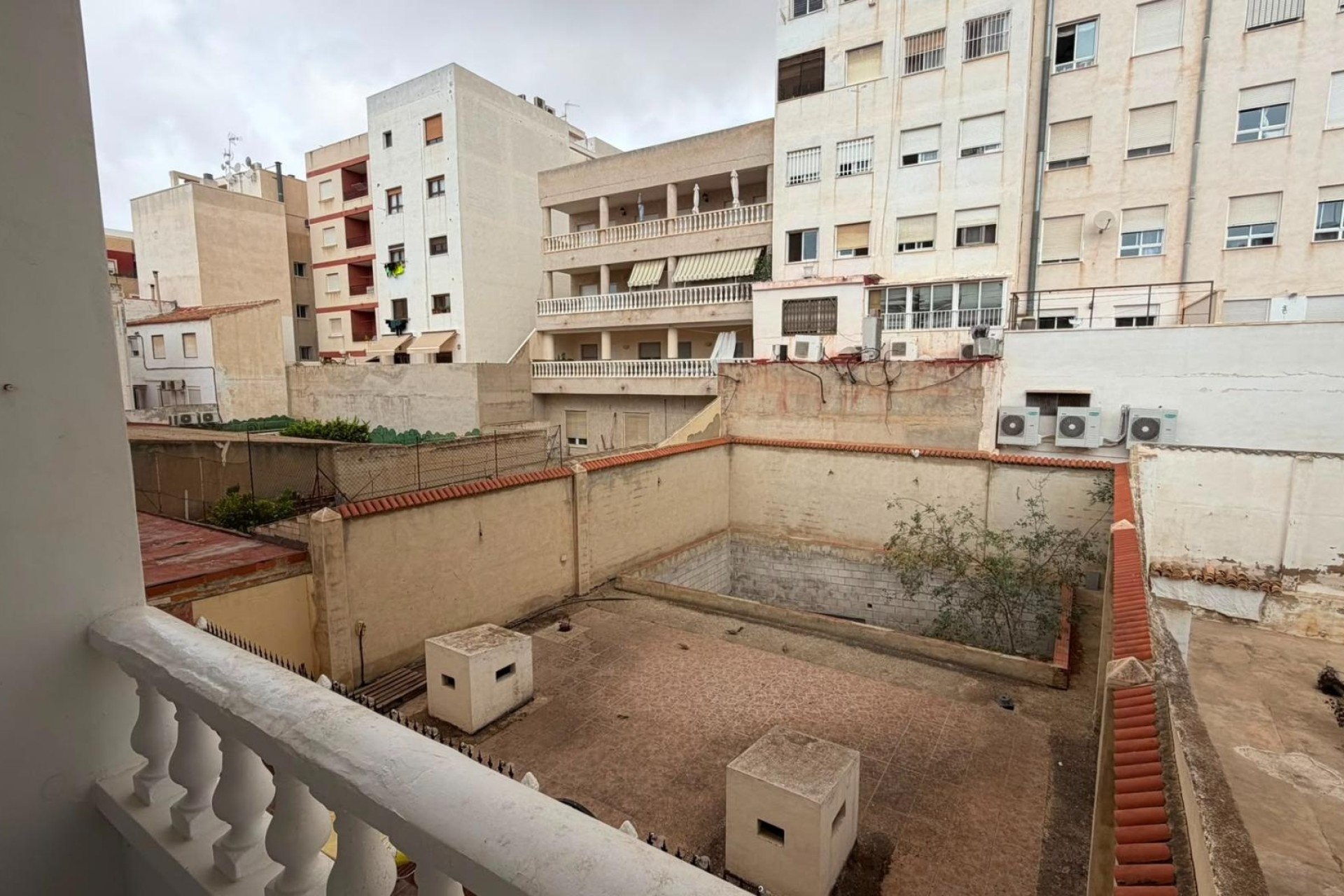Wiederverkauf - Wohnung / Apartment -
Torrevieja