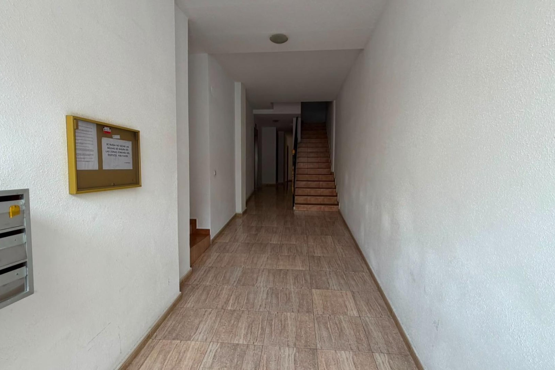 Wiederverkauf - Wohnung / Apartment -
Torrevieja
