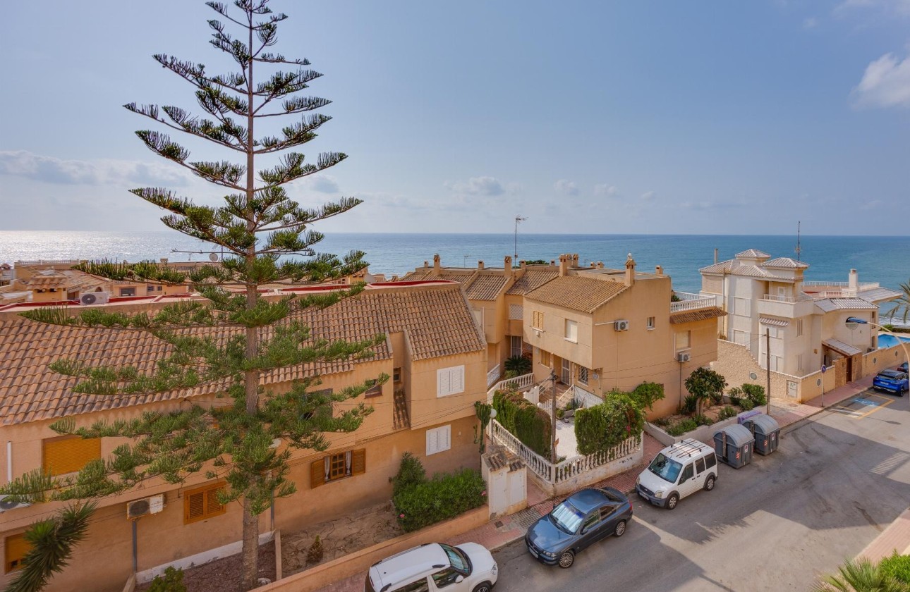 Wiederverkauf - Wohnung / Apartment -
Torrevieja