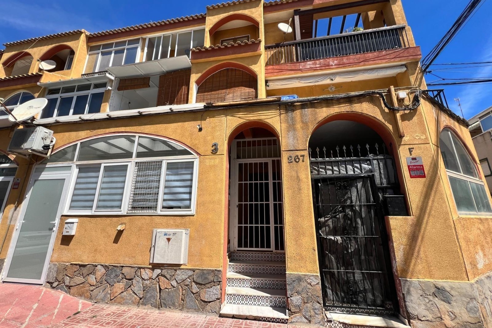 Wiederverkauf - Wohnung / Apartment -
Torrevieja