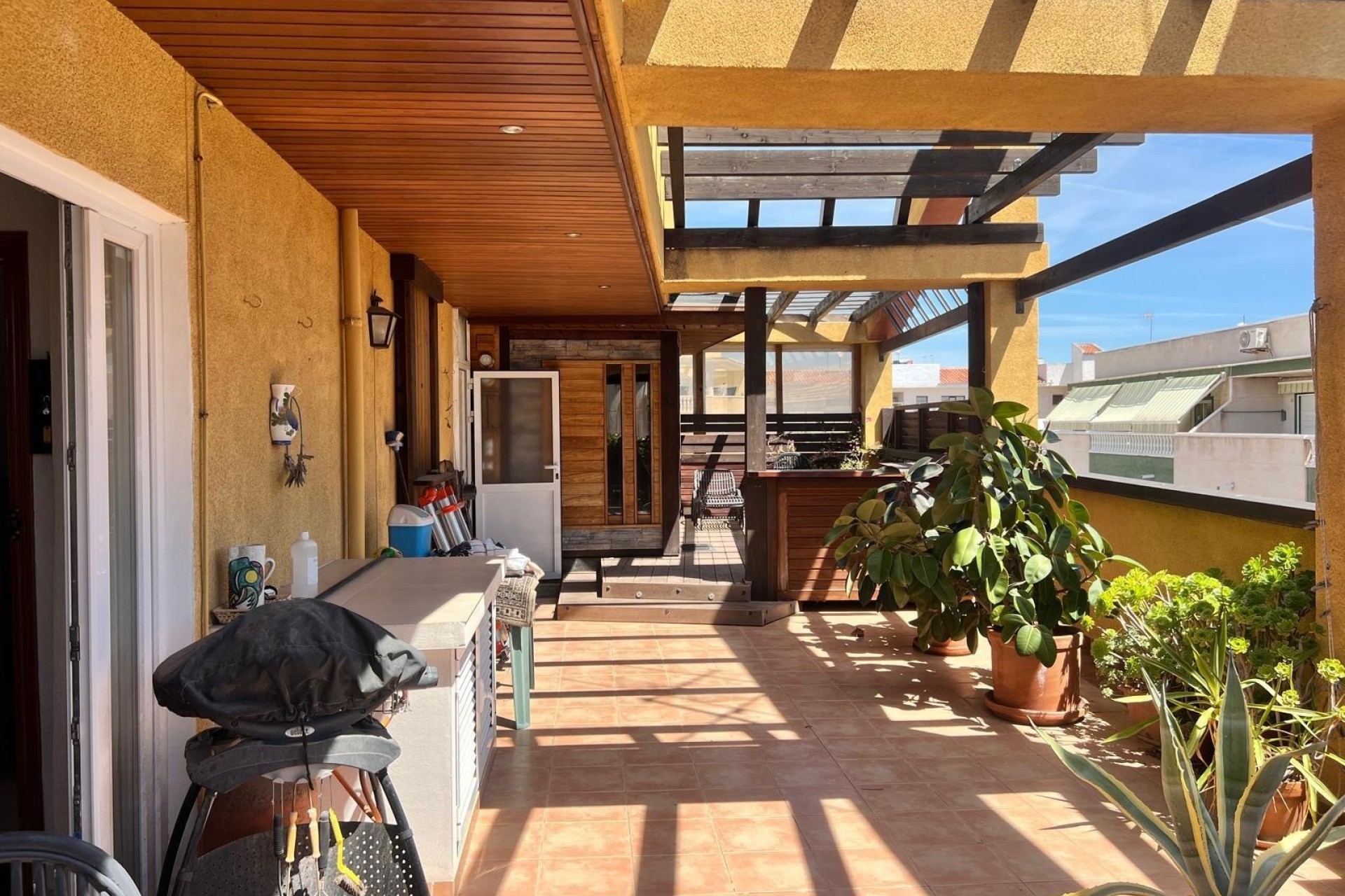 Wiederverkauf - Wohnung / Apartment -
Torrevieja