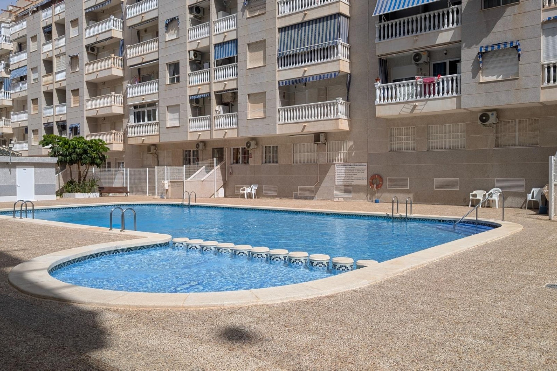 Wiederverkauf - Wohnung / Apartment -
Torrevieja