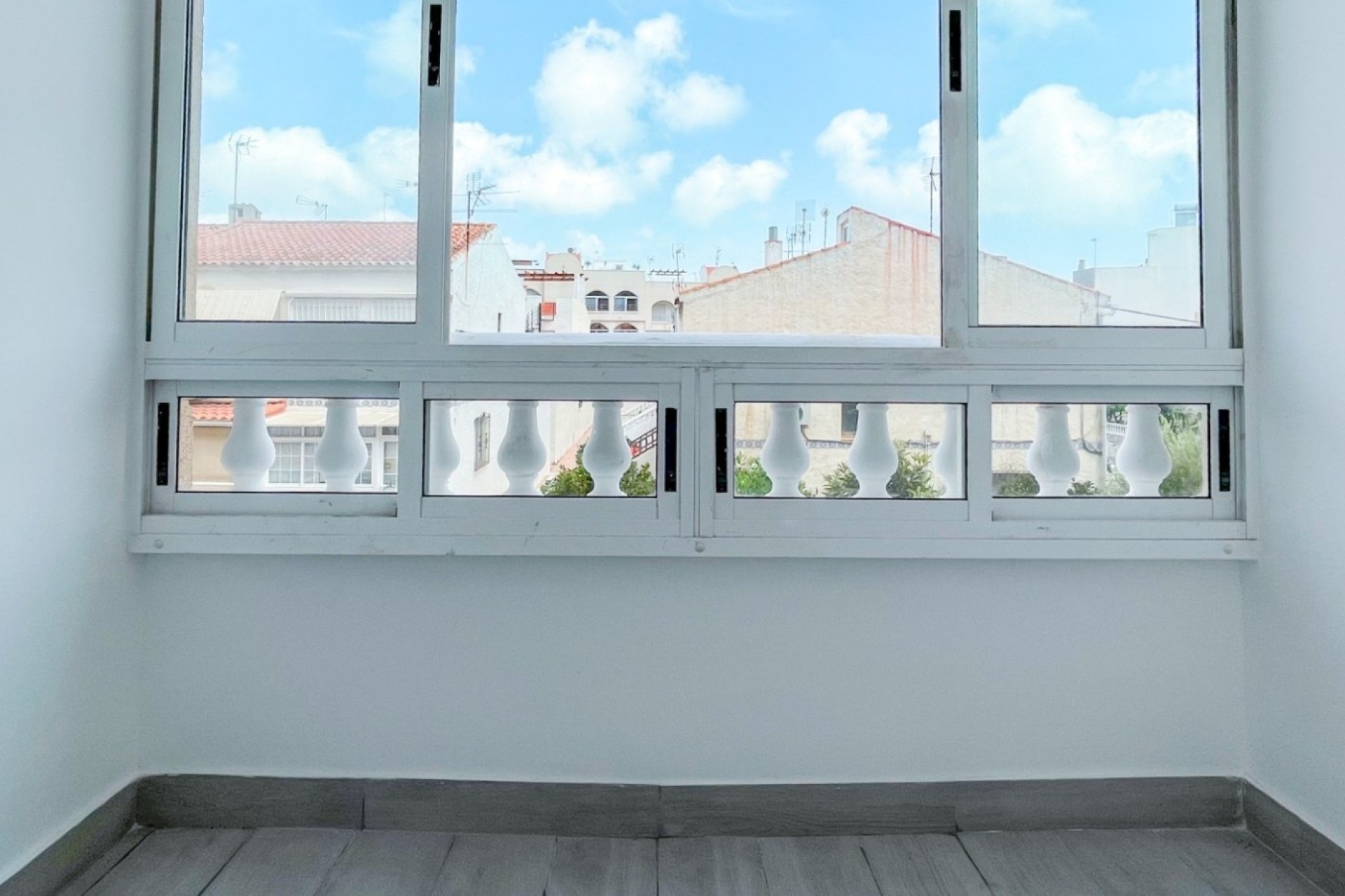 Wiederverkauf - Wohnung / Apartment -
Torrevieja