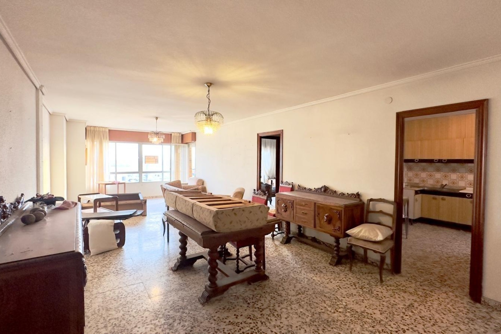 Wiederverkauf - Wohnung / Apartment -
Torrevieja