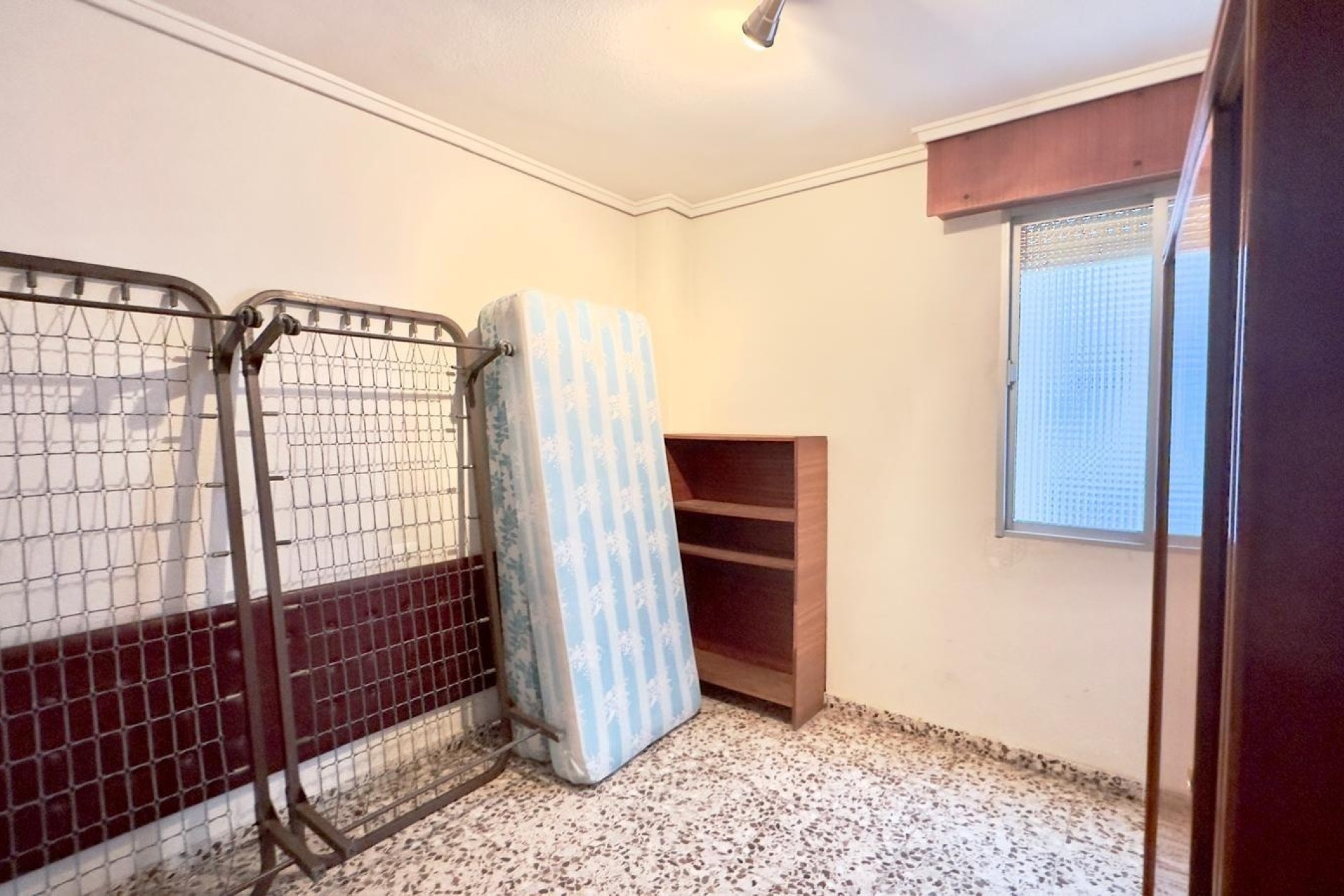 Wiederverkauf - Wohnung / Apartment -
Torrevieja