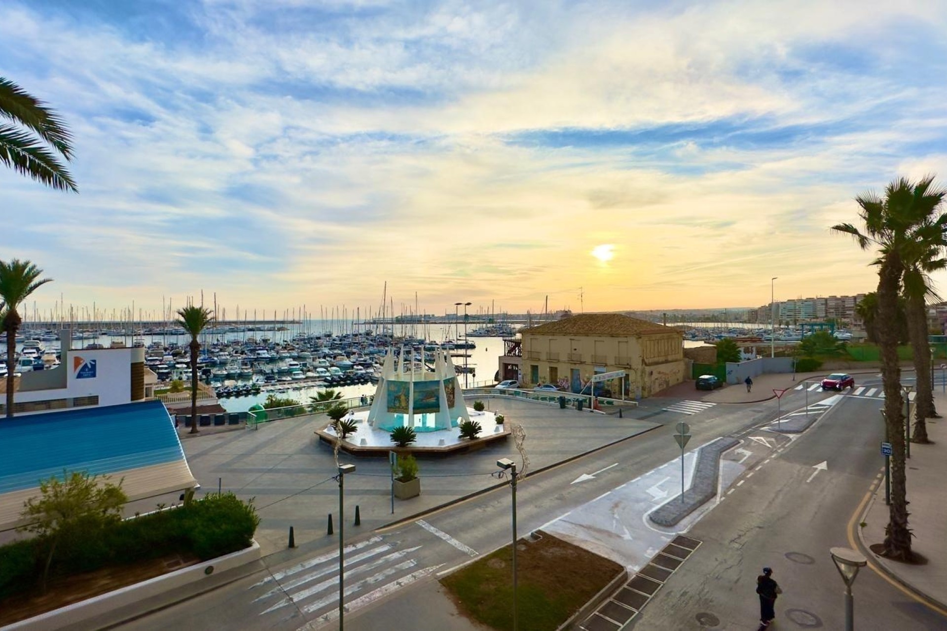Wiederverkauf - Wohnung / Apartment -
Torrevieja