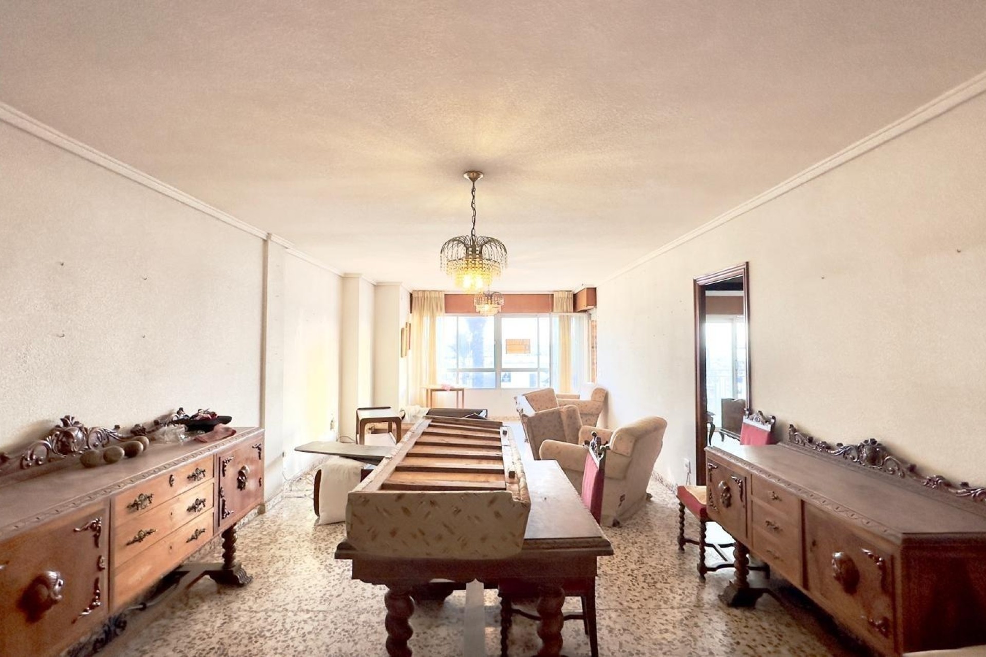 Wiederverkauf - Wohnung / Apartment -
Torrevieja