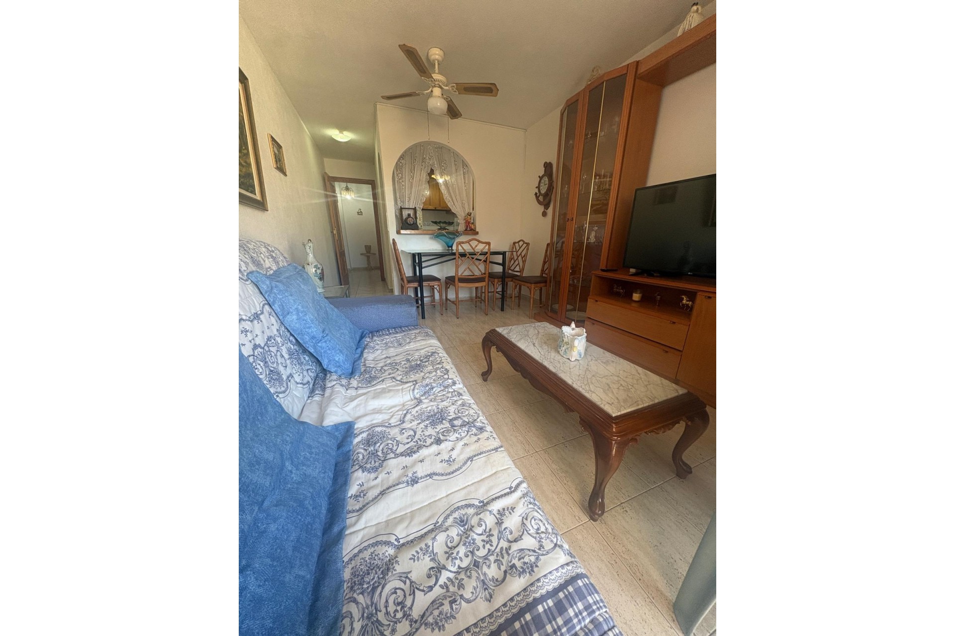 Wiederverkauf - Wohnung / Apartment -
Torrevieja