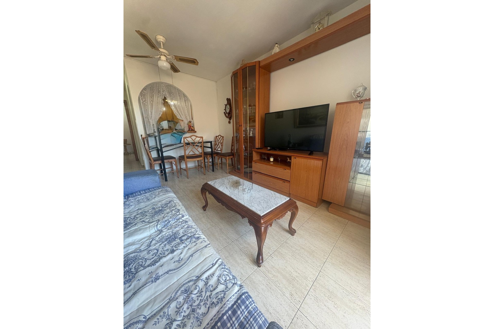 Wiederverkauf - Wohnung / Apartment -
Torrevieja