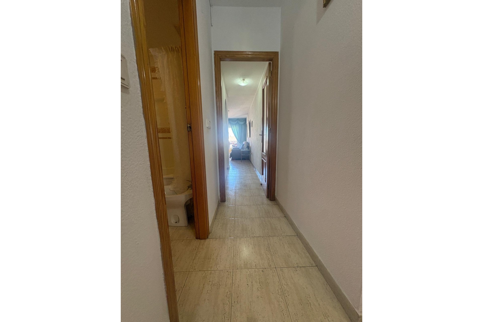 Wiederverkauf - Wohnung / Apartment -
Torrevieja