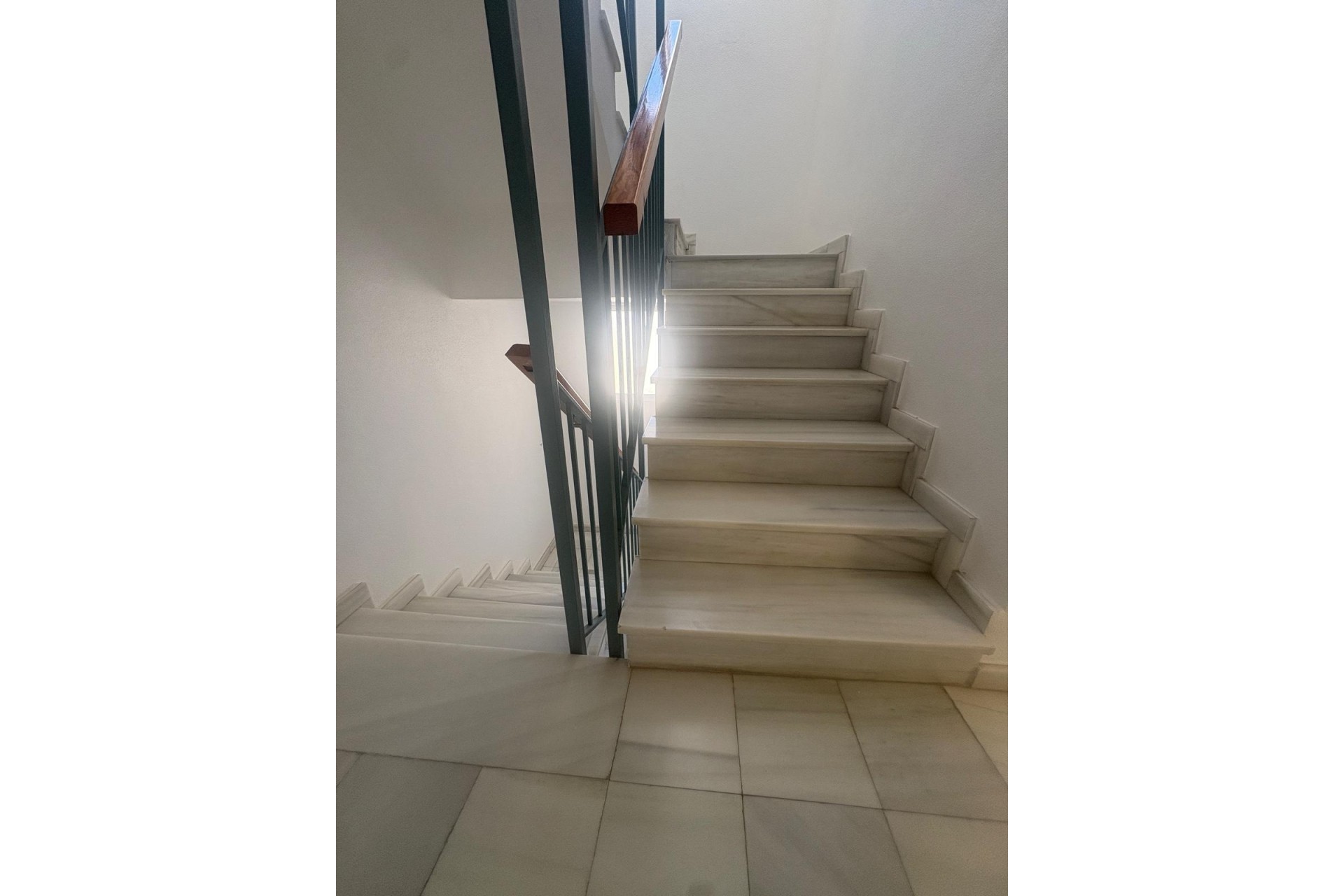Wiederverkauf - Wohnung / Apartment -
Torrevieja