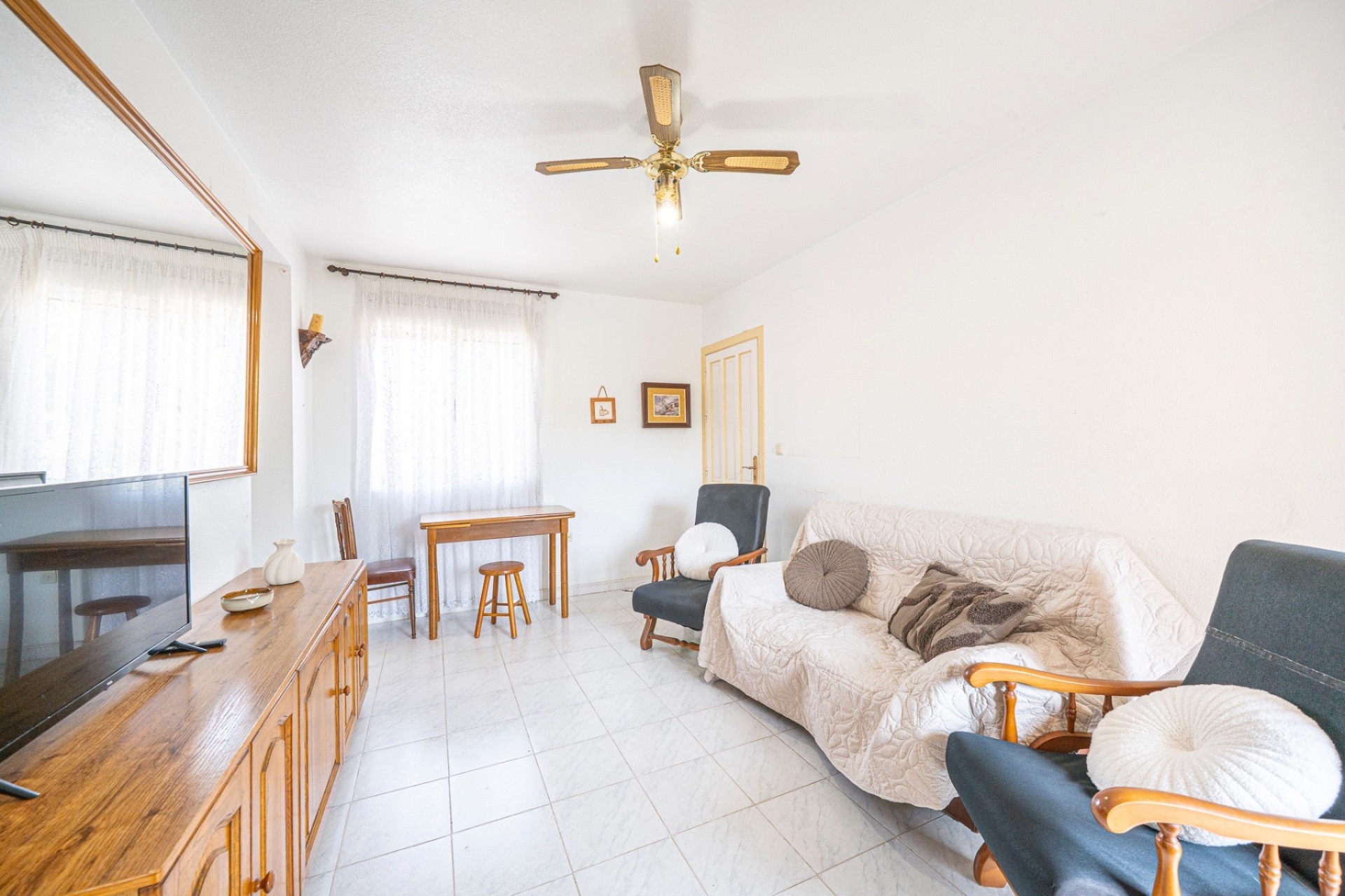 Wiederverkauf - Wohnung / Apartment -
Torrevieja