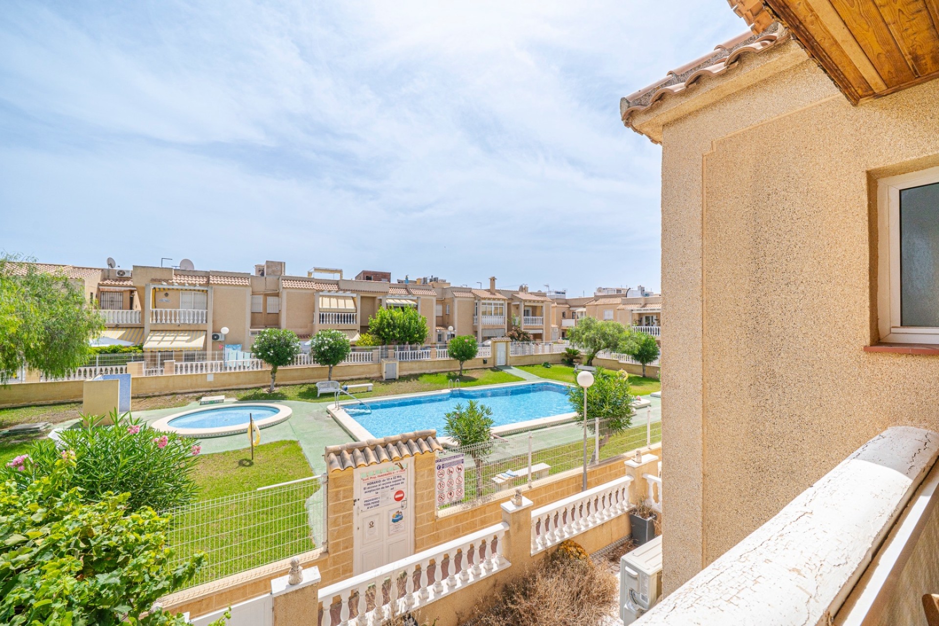 Wiederverkauf - Wohnung / Apartment -
Torrevieja