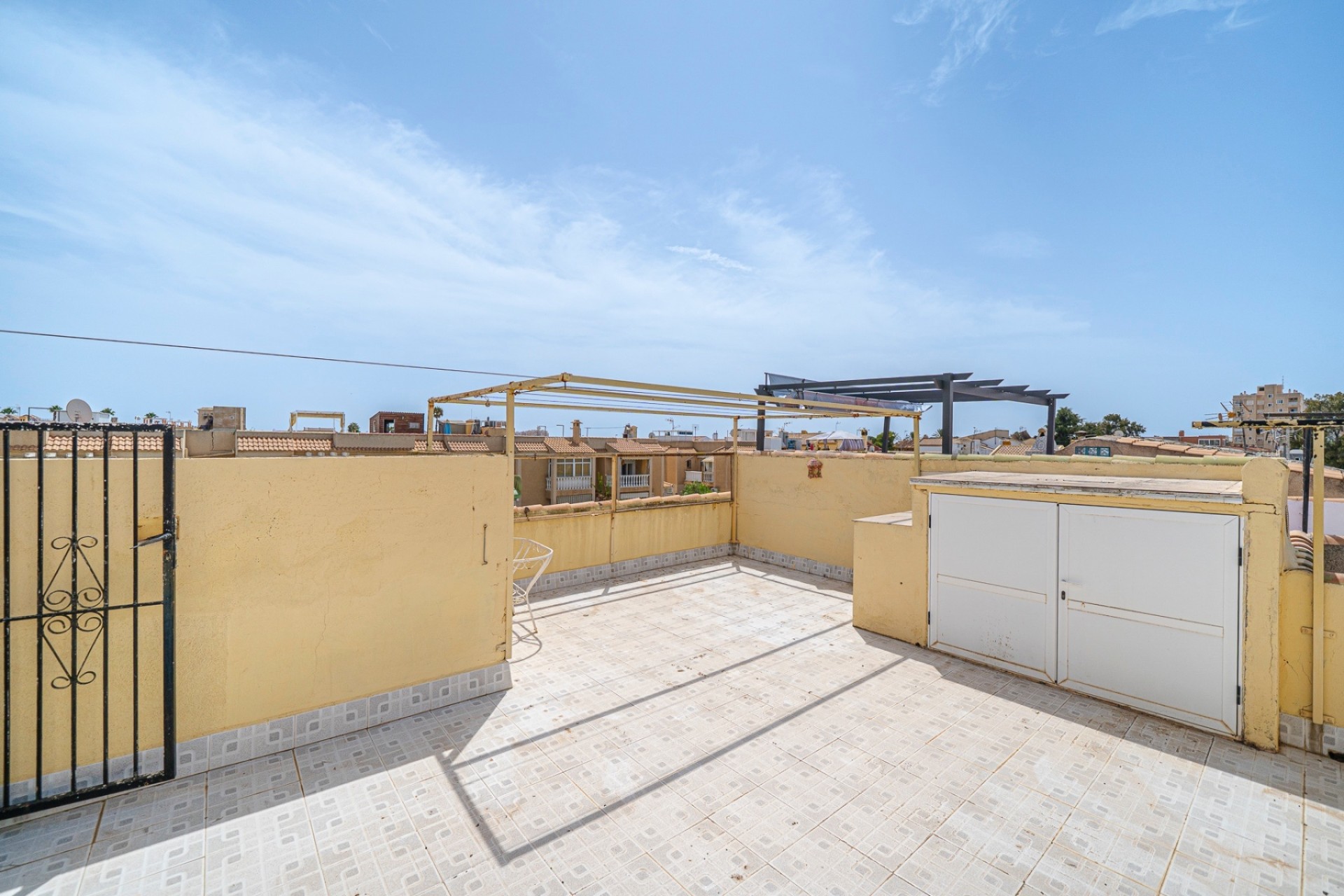 Wiederverkauf - Wohnung / Apartment -
Torrevieja