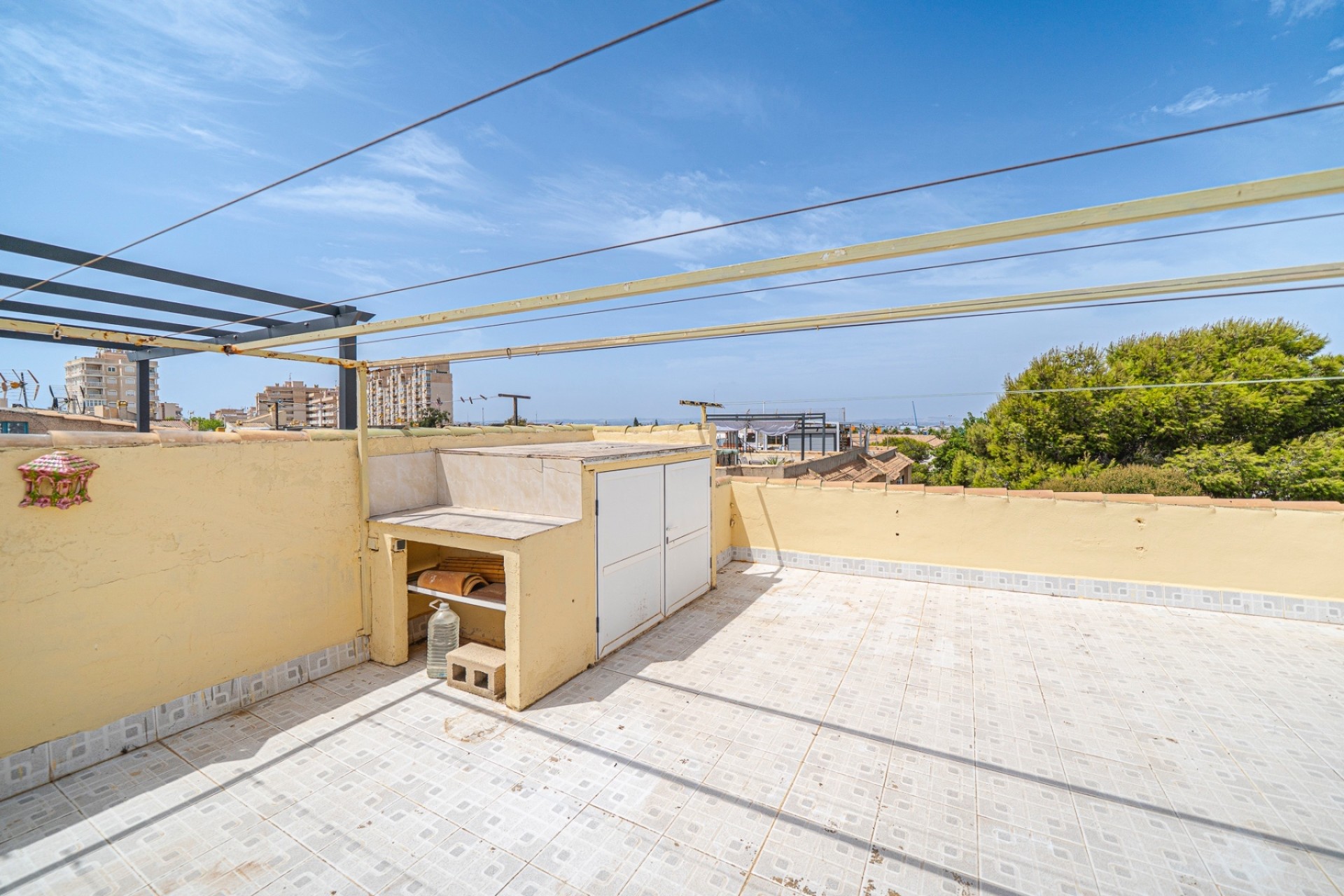 Wiederverkauf - Wohnung / Apartment -
Torrevieja