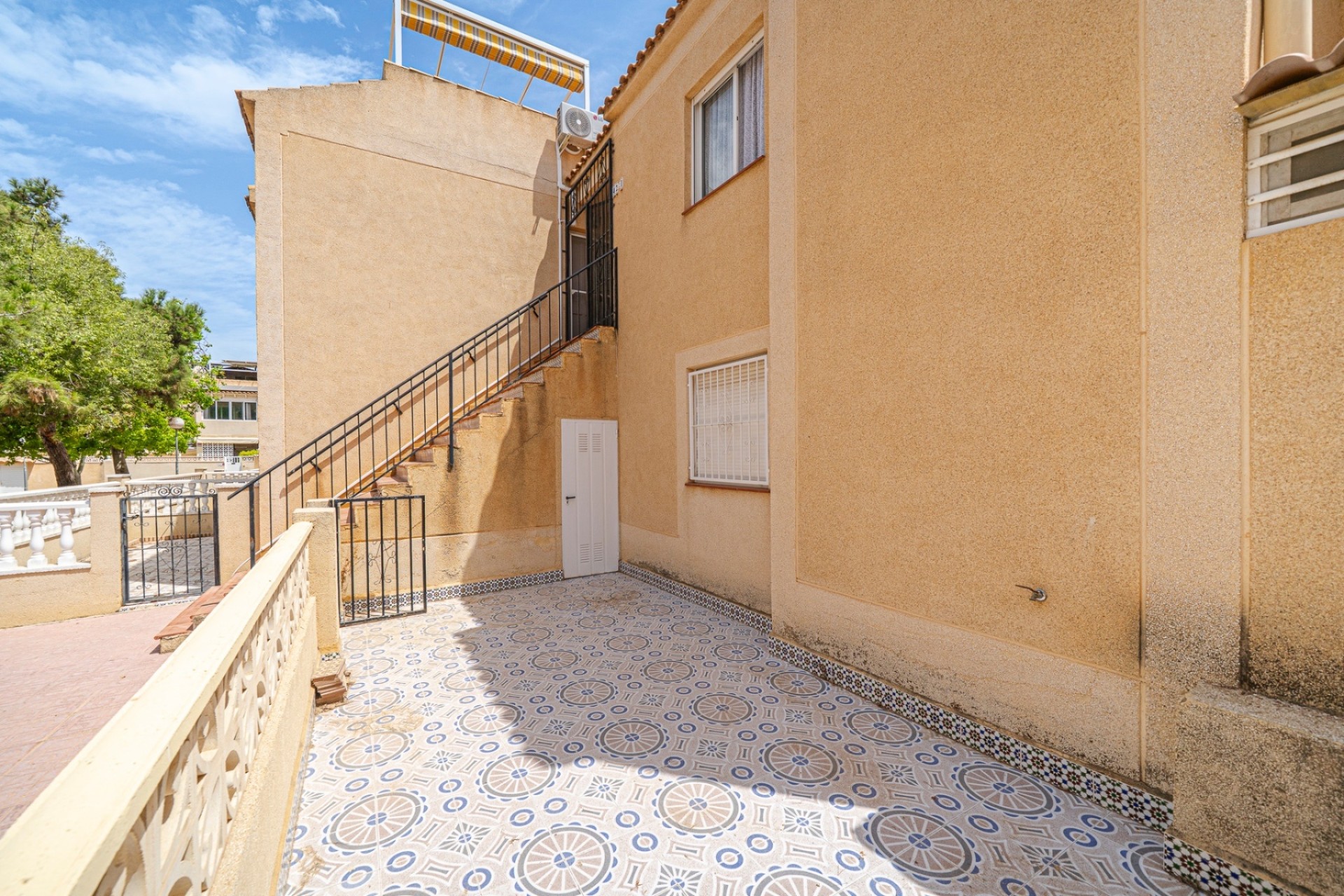 Wiederverkauf - Wohnung / Apartment -
Torrevieja