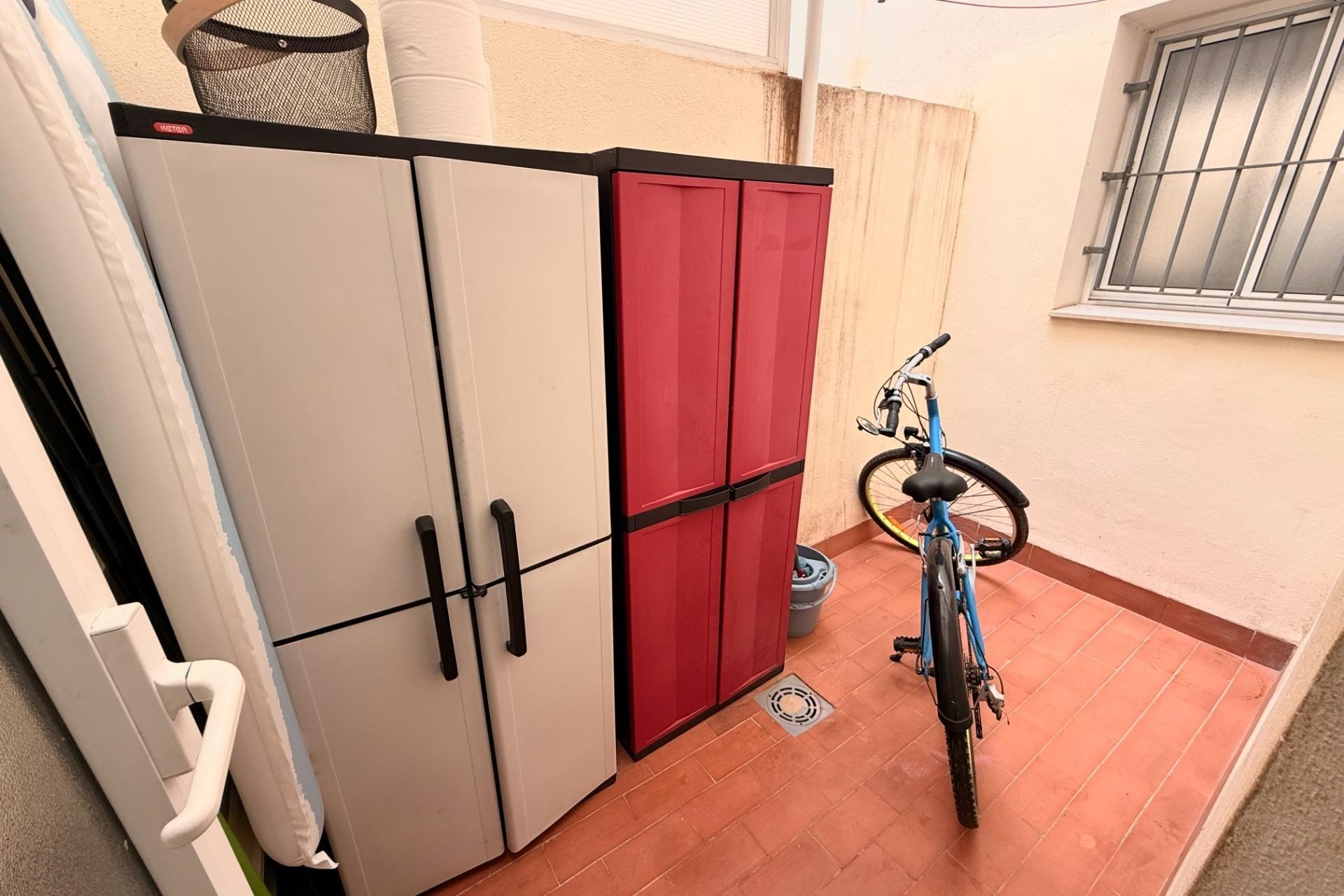 Wiederverkauf - Wohnung / Apartment -
Torrevieja