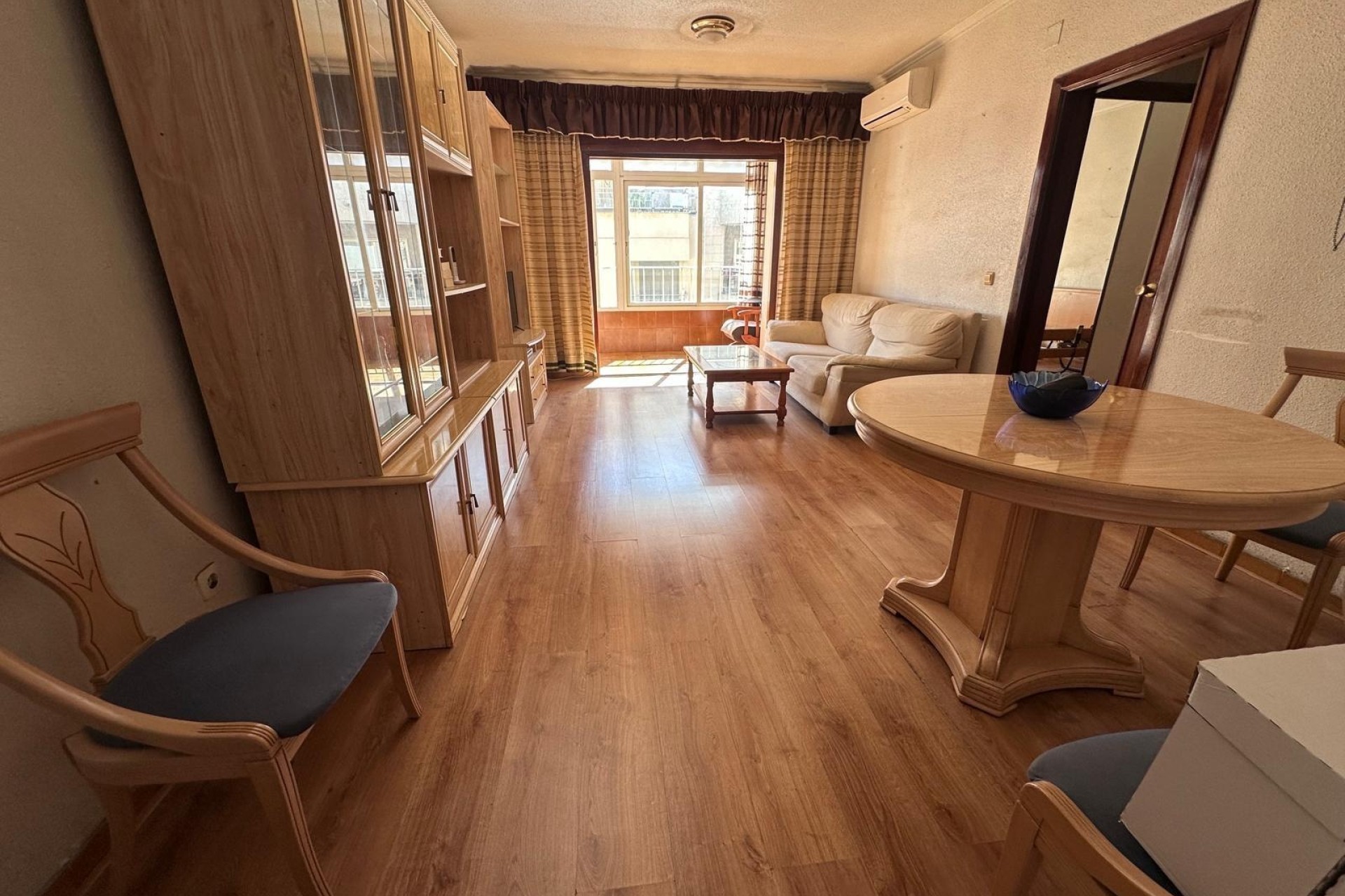 Wiederverkauf - Wohnung / Apartment -
Torrevieja