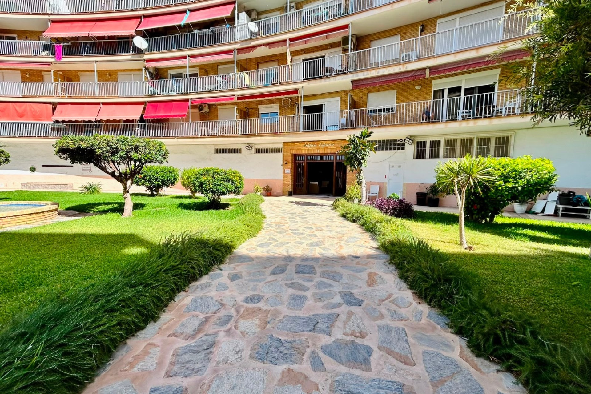 Wiederverkauf - Wohnung / Apartment -
Torrevieja