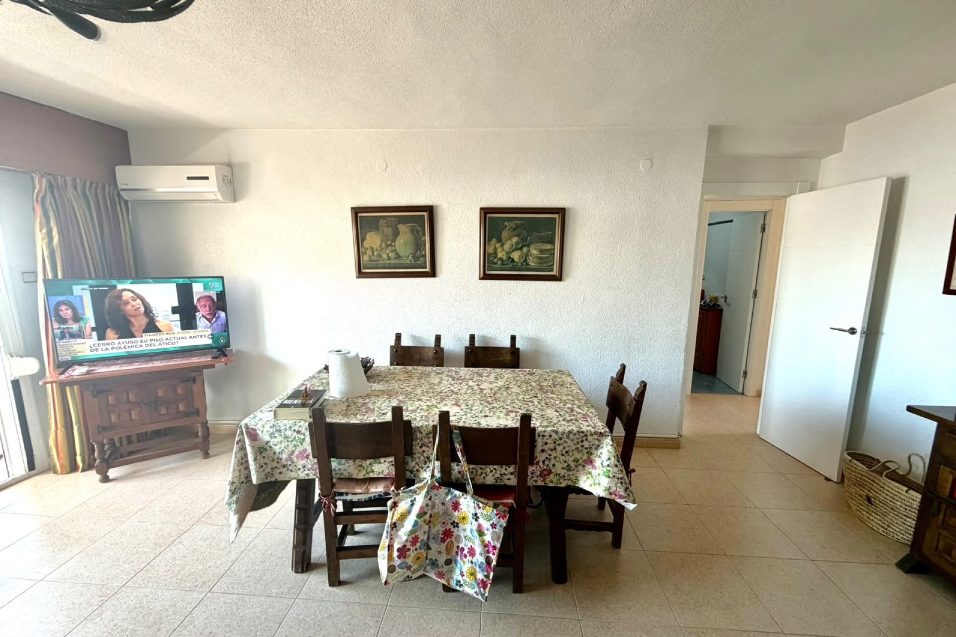 Wiederverkauf - Wohnung / Apartment -
Torrevieja