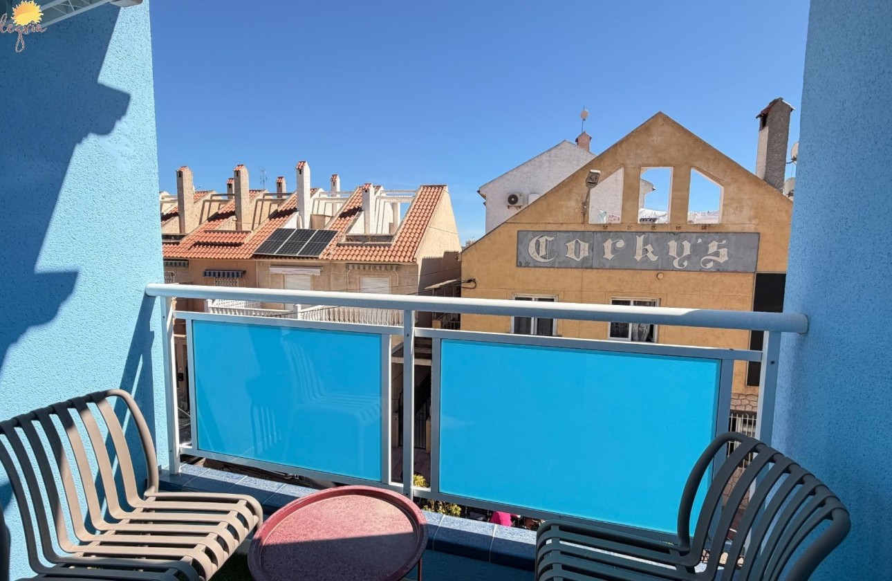 Wiederverkauf - Wohnung / Apartment -
Torrevieja