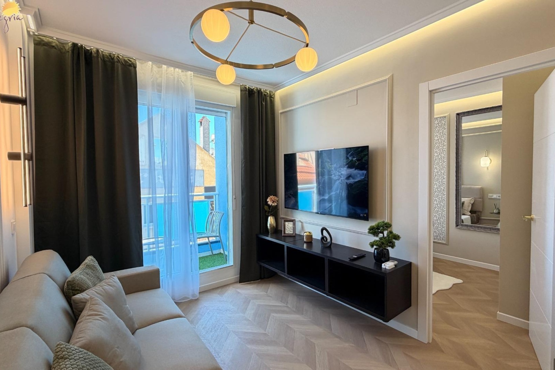 Wiederverkauf - Wohnung / Apartment -
Torrevieja