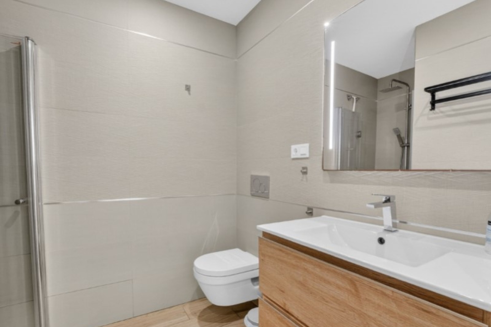 Wiederverkauf - Wohnung / Apartment -
Torrevieja